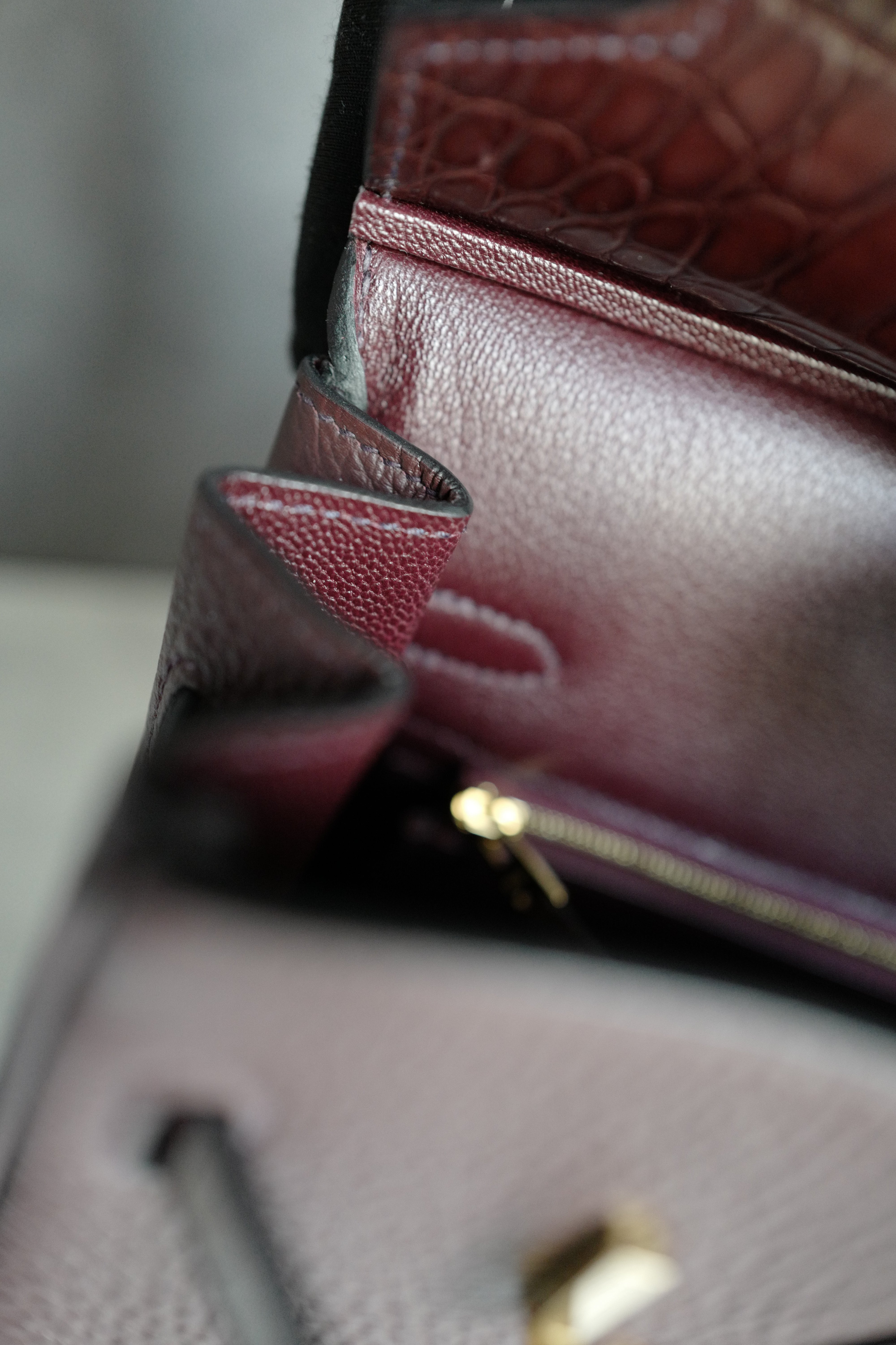 Hermes Birkin 25 Touch Rouge Sellier Togo/Matte Crocodile w/ Champagne Gold HW