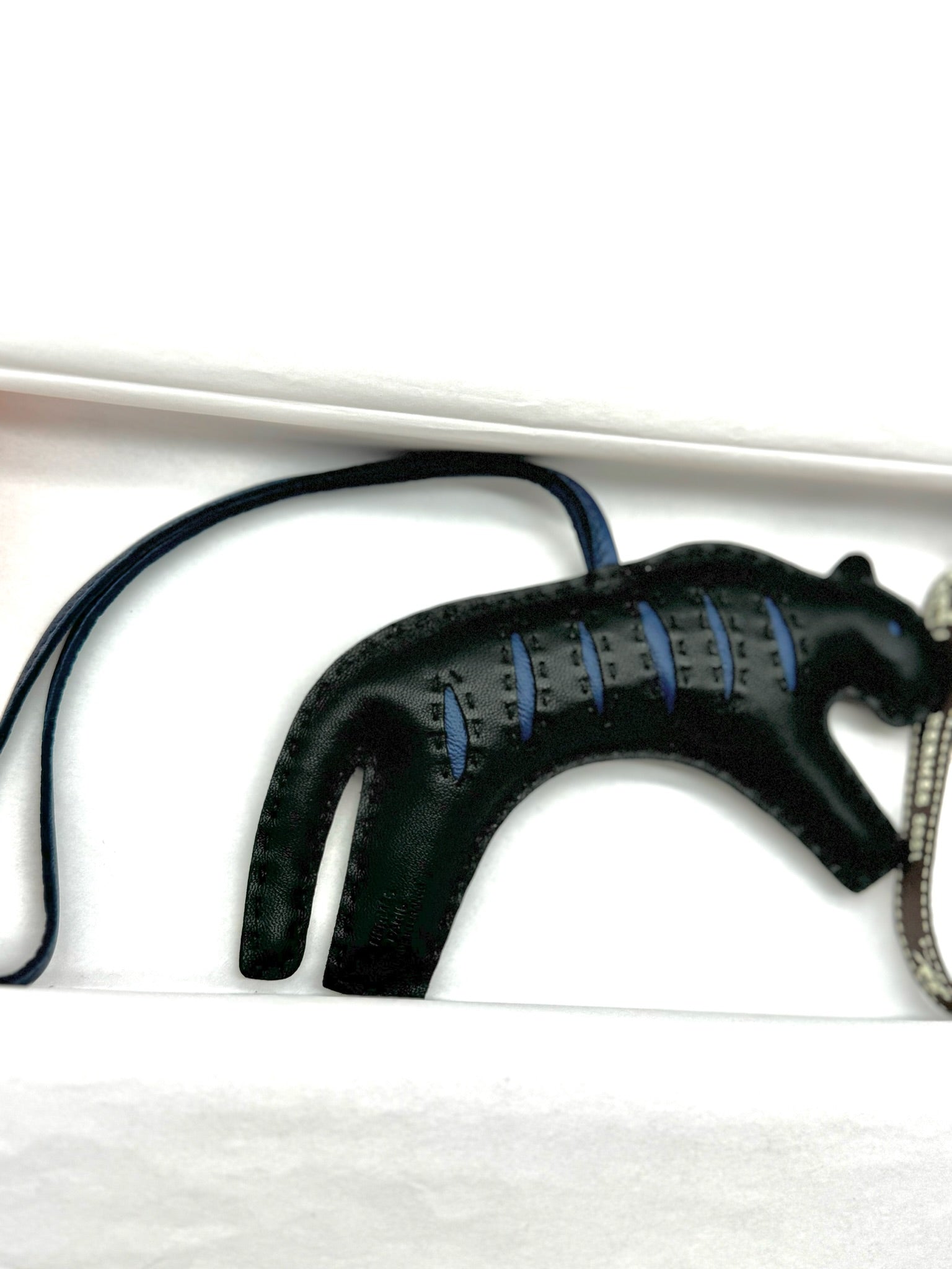 Hermes Charm Roo Roo Tiger noir/blue BNIB