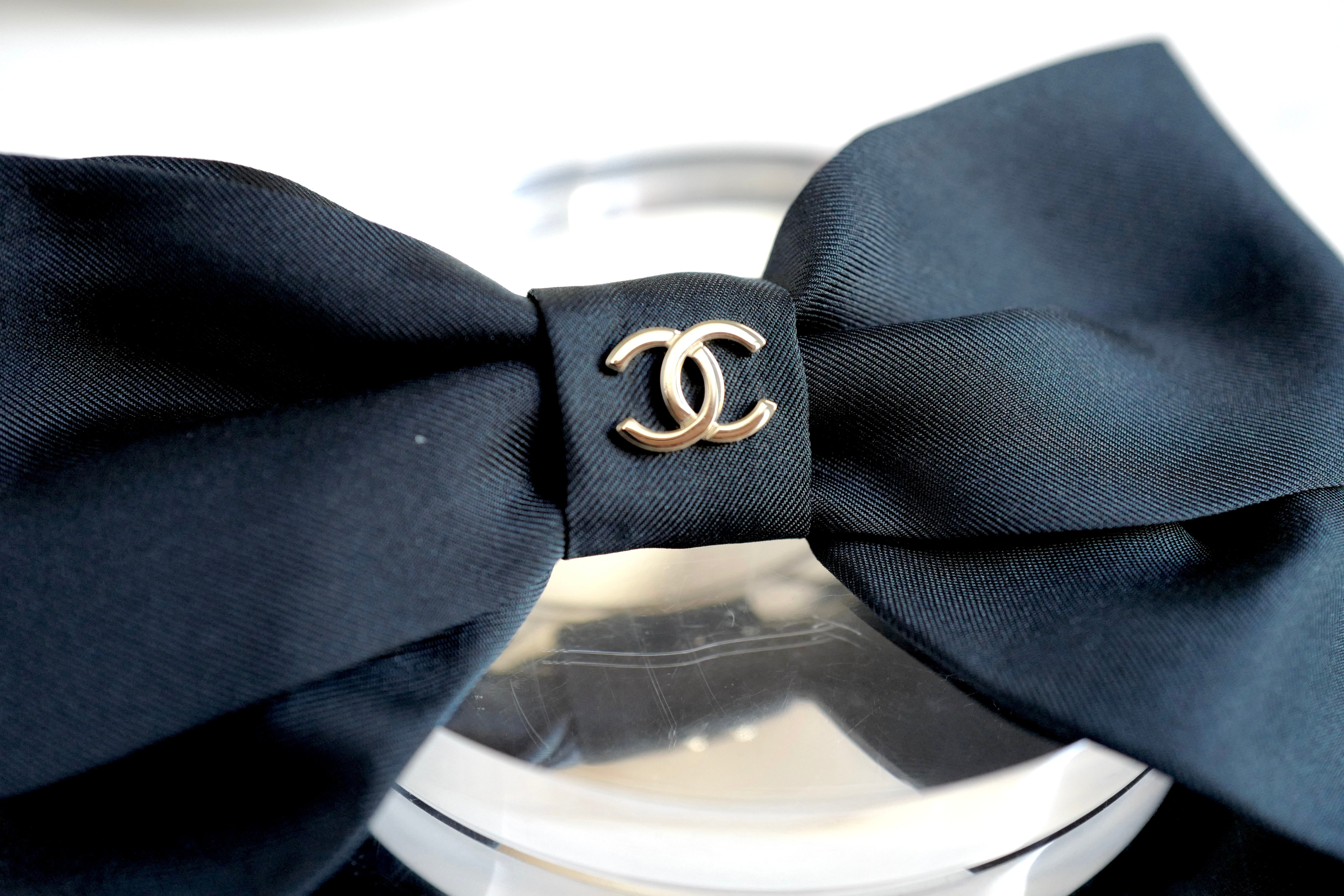 BNIB Chanel Hair Ribbon Silk Twill in Black Satin 24P with Gold CC Logo