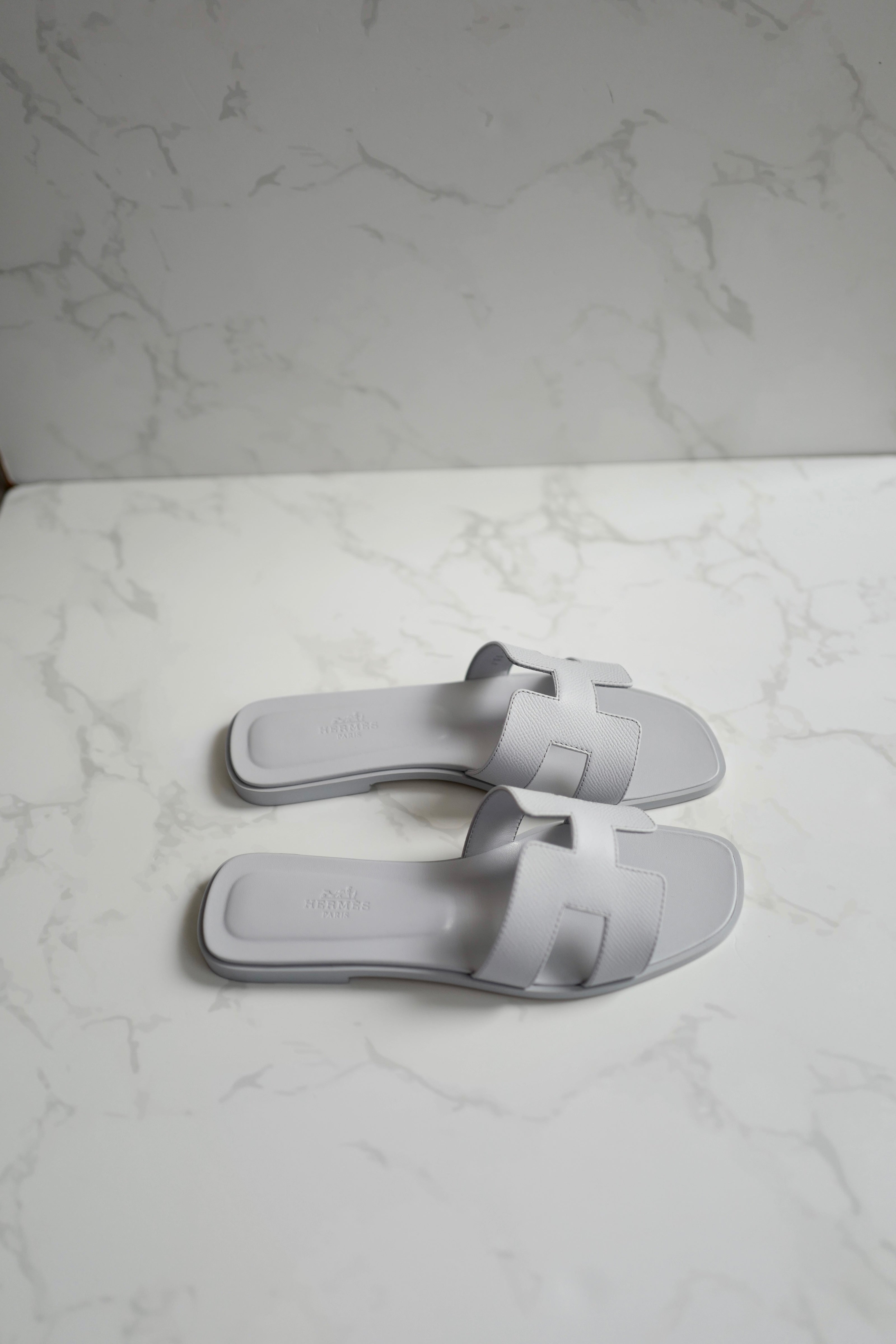Brand New Hermès Oran Sandals in Blue Glacier Epsom Leather Size 38