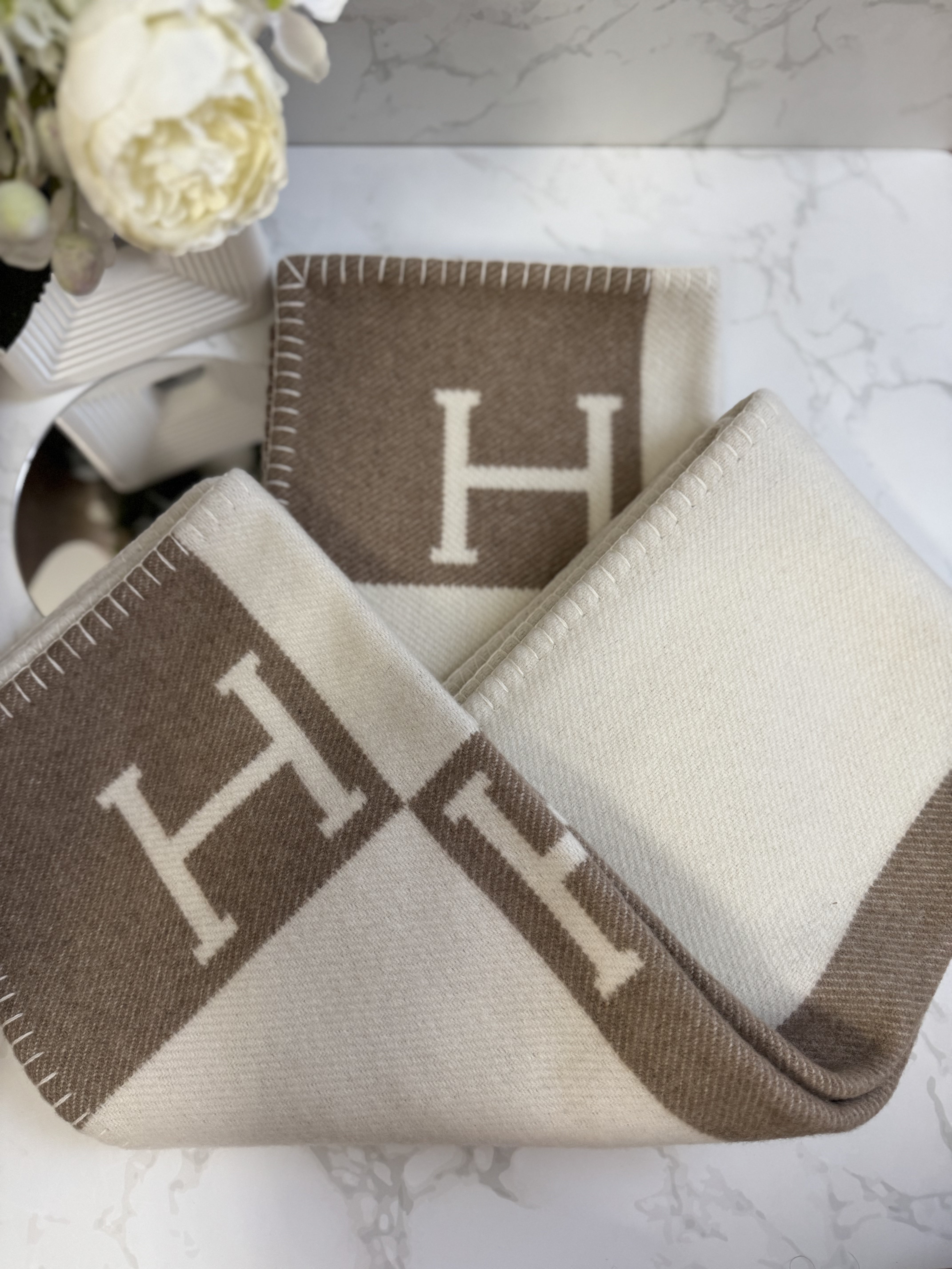 New Hermes Avalon blanket Noisette Moyen Blanc