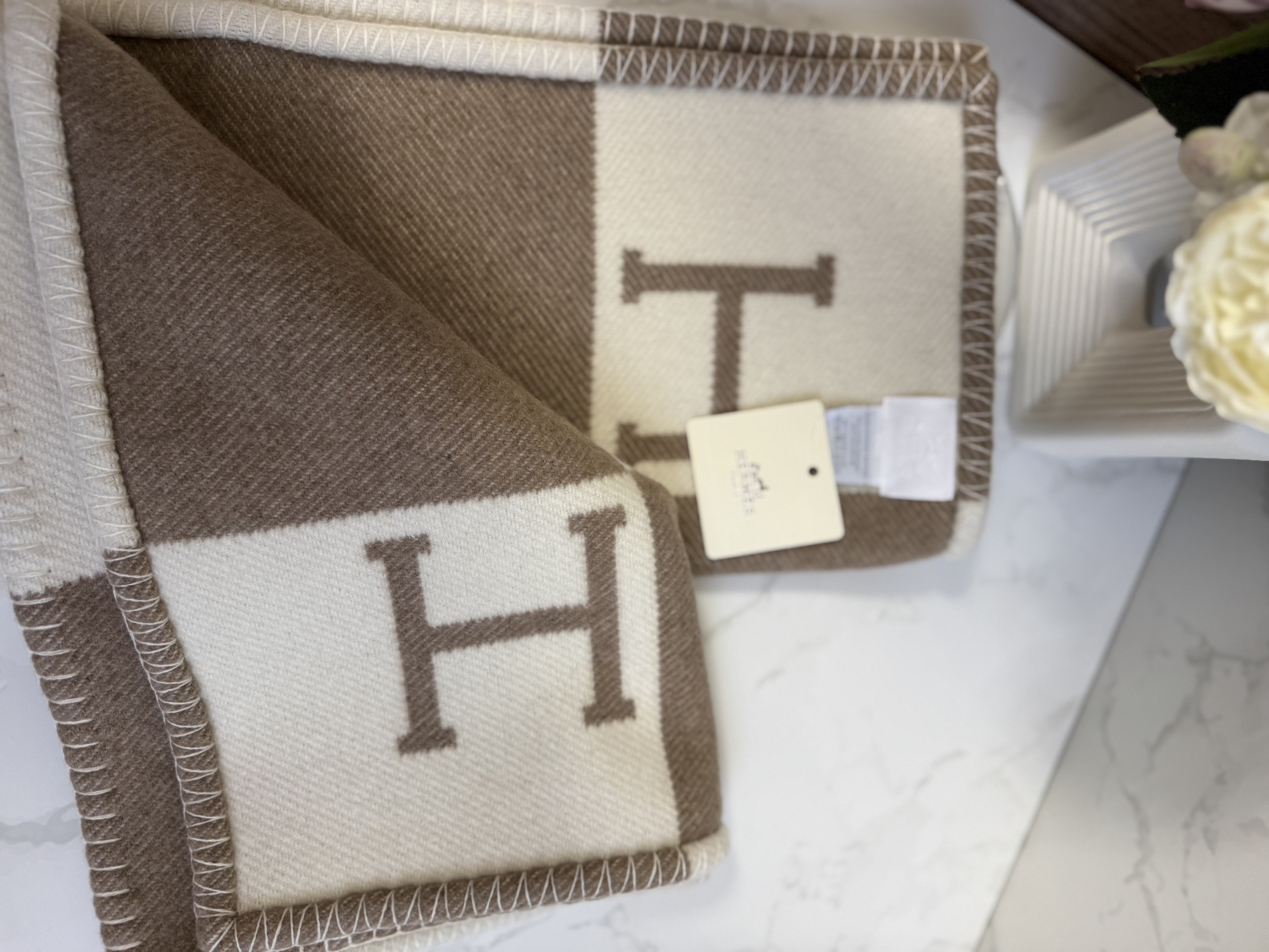 New Hermes Avalon blanket Noisette Moyen Blanc