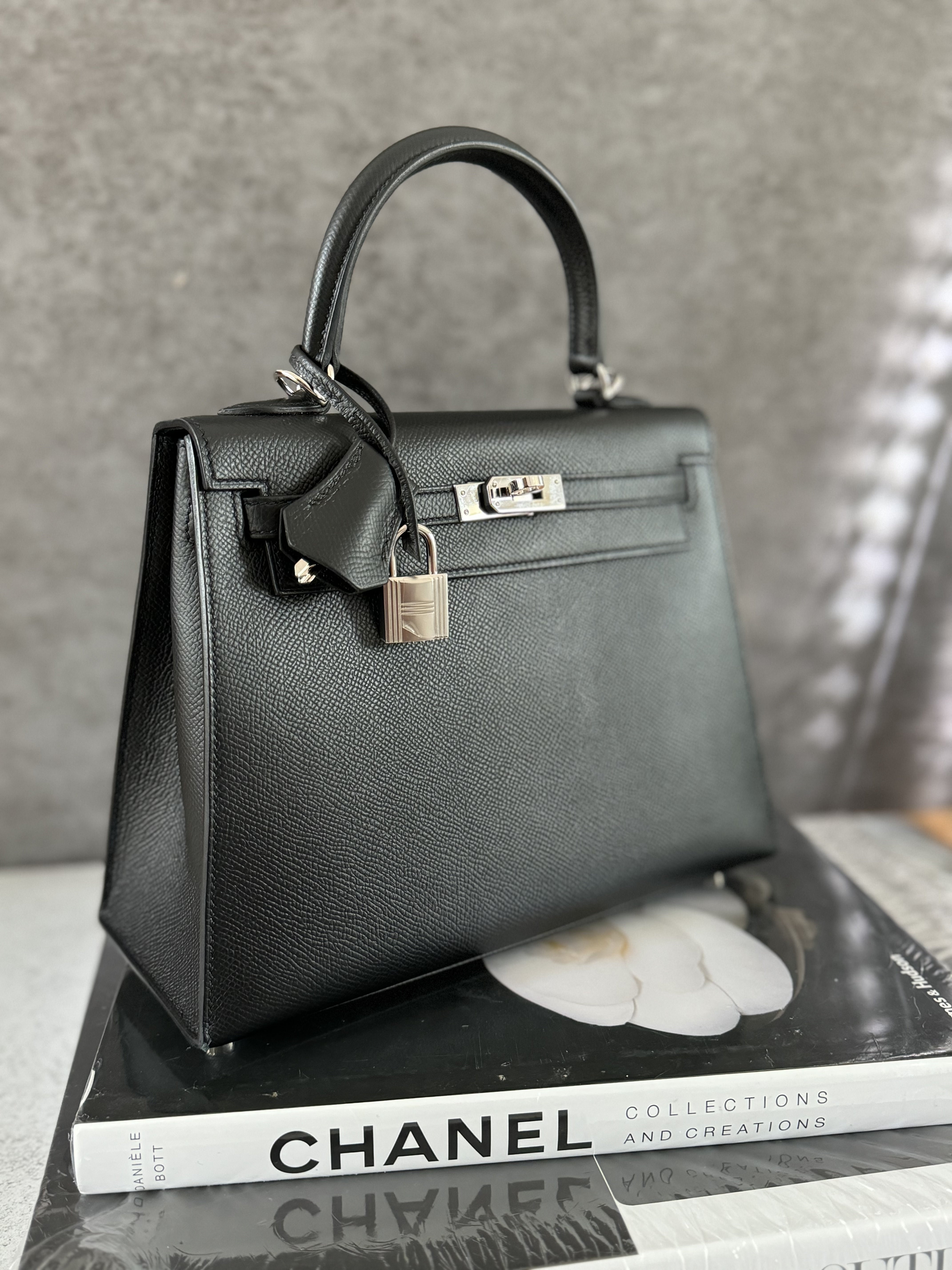 NEW Hermes Kelly 25 Black Epsom Sellier Palladium HW Complete Receipt 2022