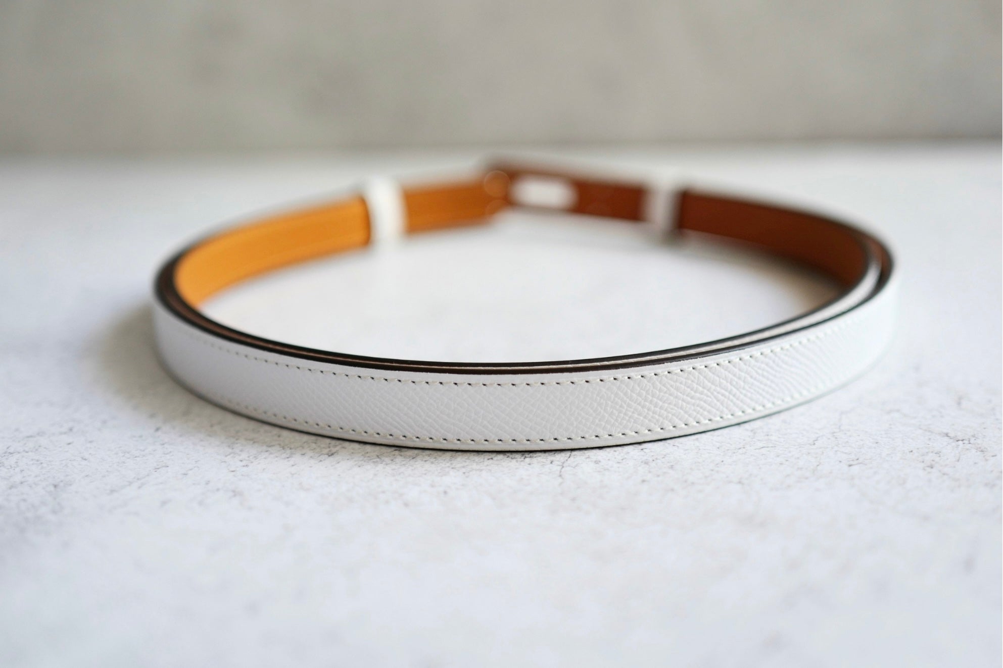 Hermès Kelly 18 Belt White Epsom Calfskin PHW