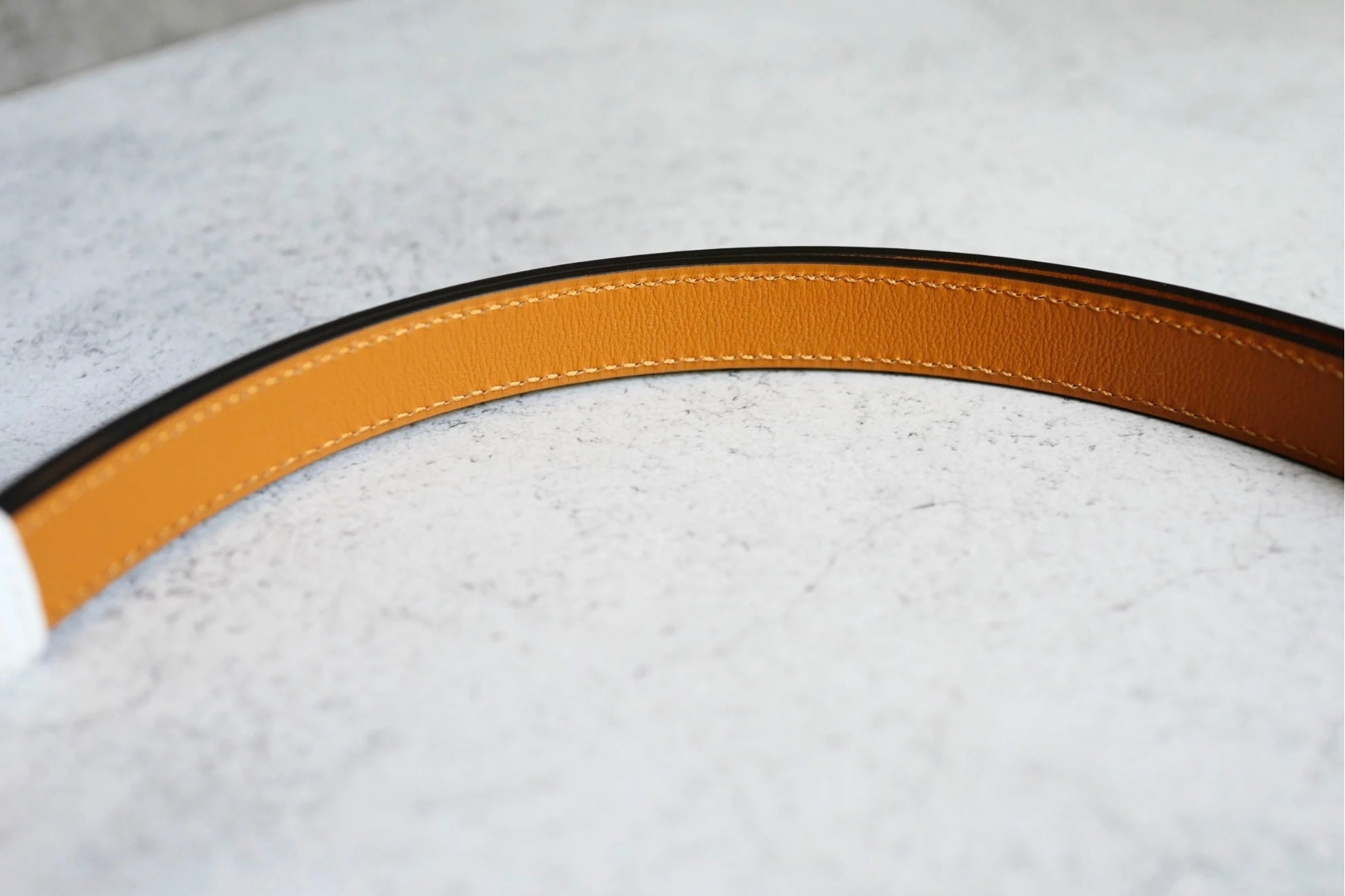 Hermès Kelly 18 Belt White Epsom Calfskin PHW