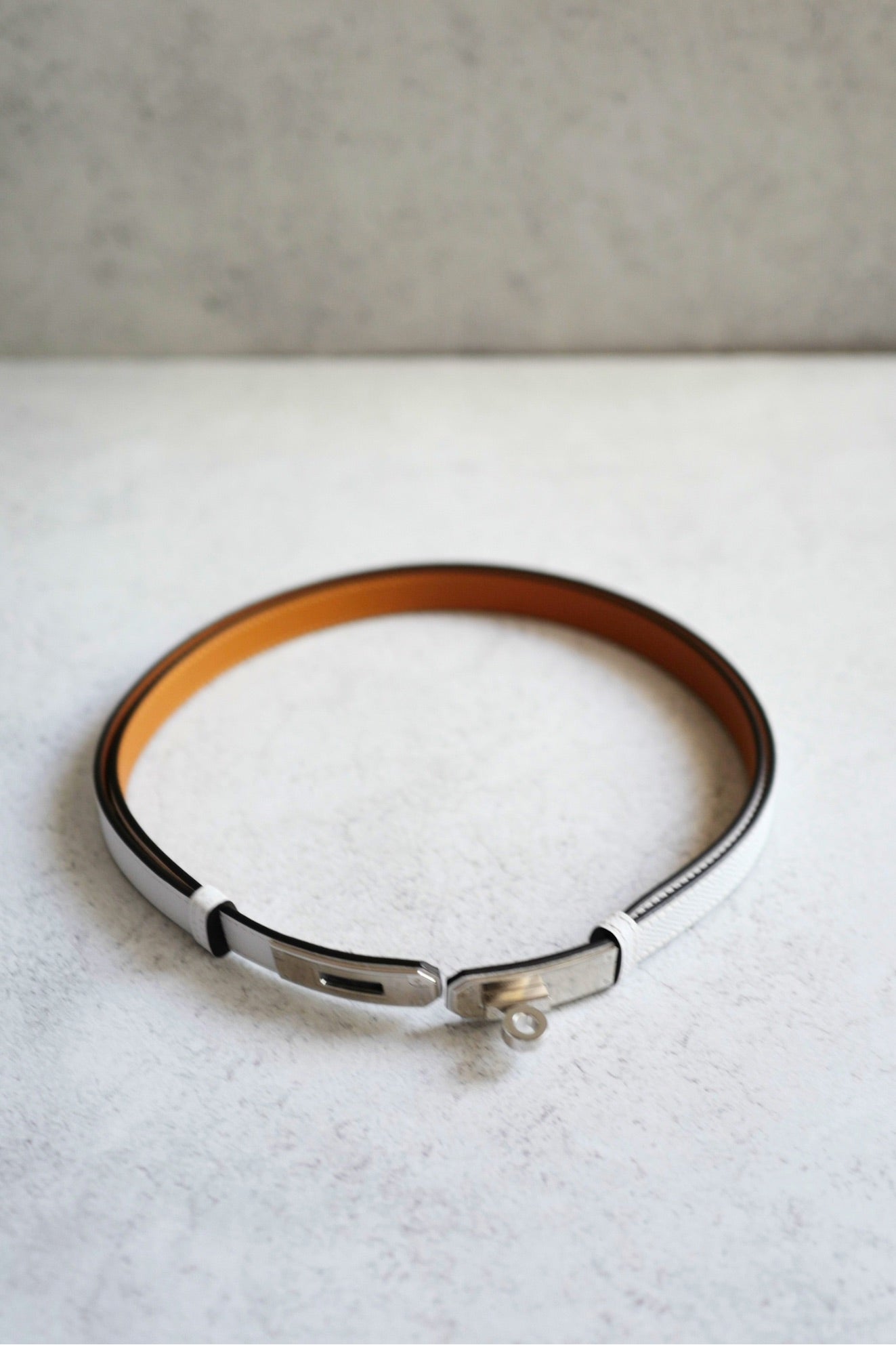 Hermès Kelly 18 Belt White Epsom Calfskin PHW