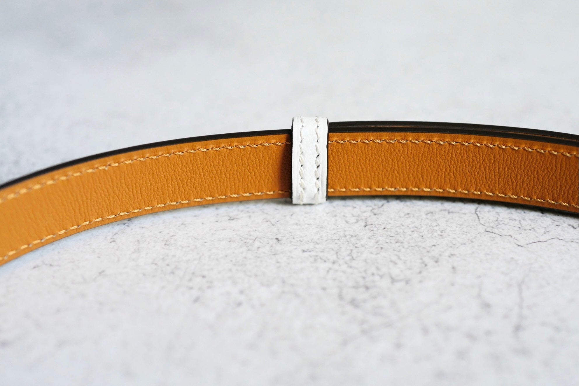 Hermès Kelly 18 Belt White Epsom Calfskin PHW