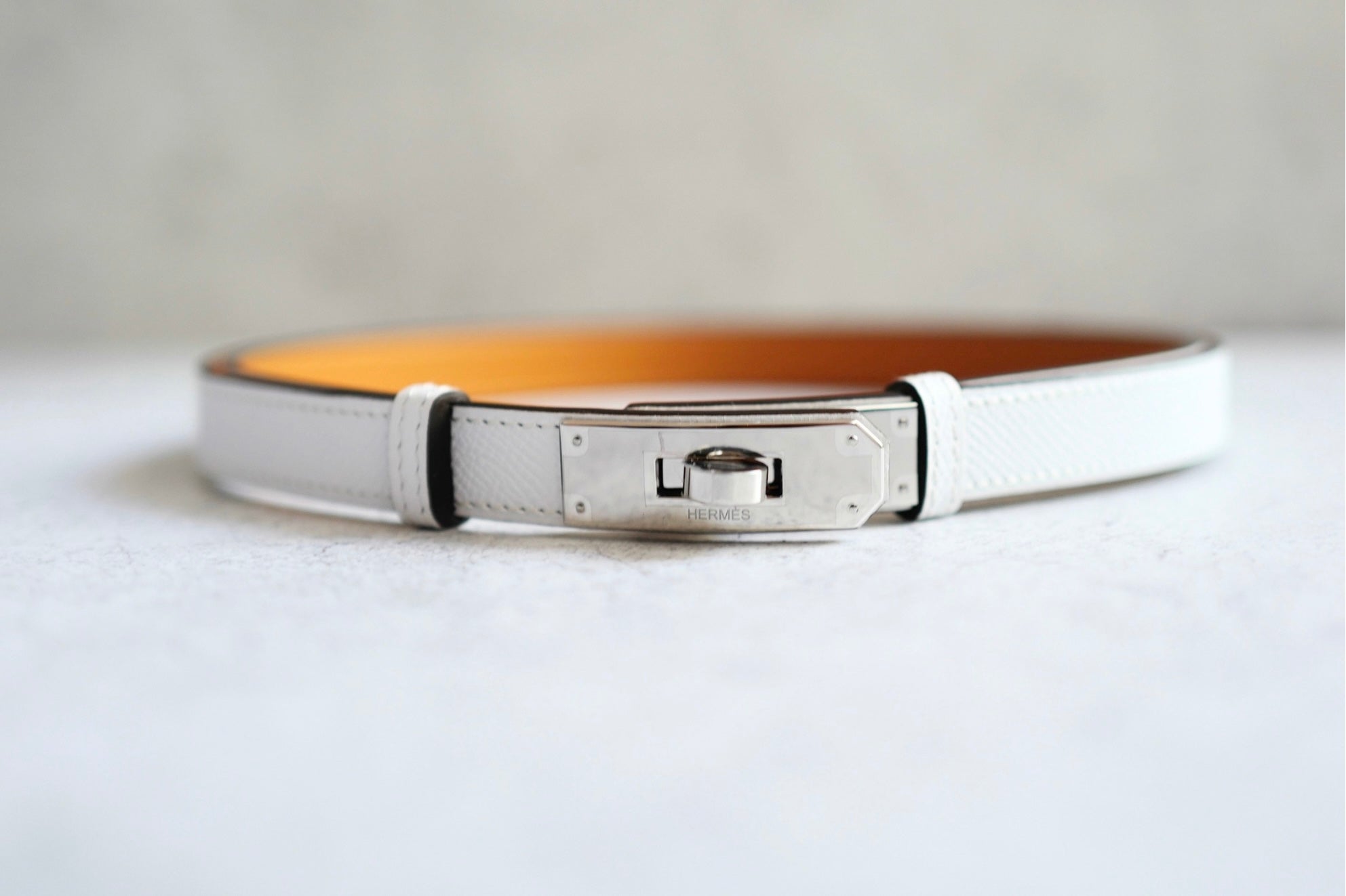 Hermès Kelly 18 Belt White Epsom Calfskin PHW