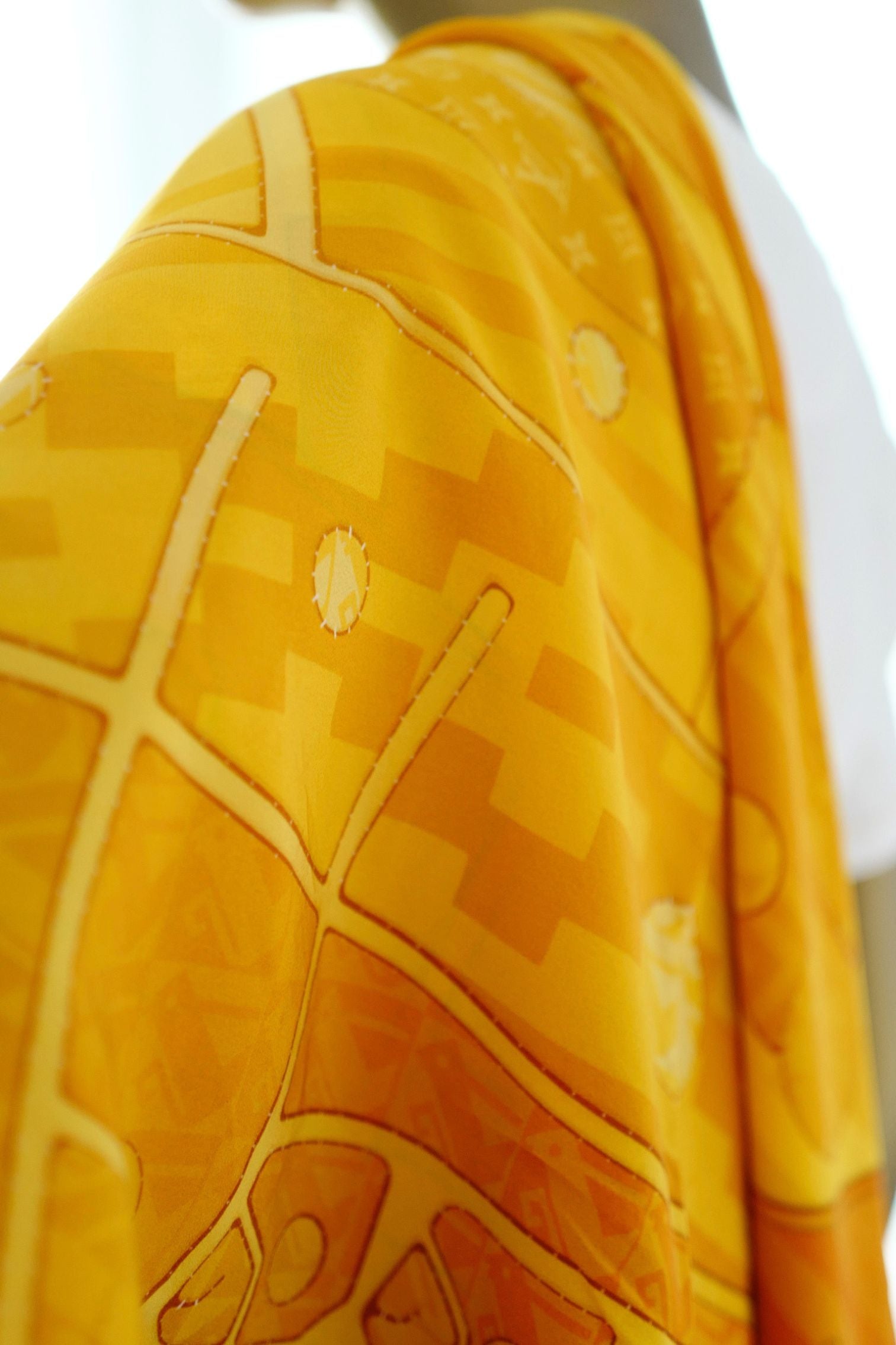 Louis Vuitton Inti Sun Scarf Silk Yellow Monogram Geometric