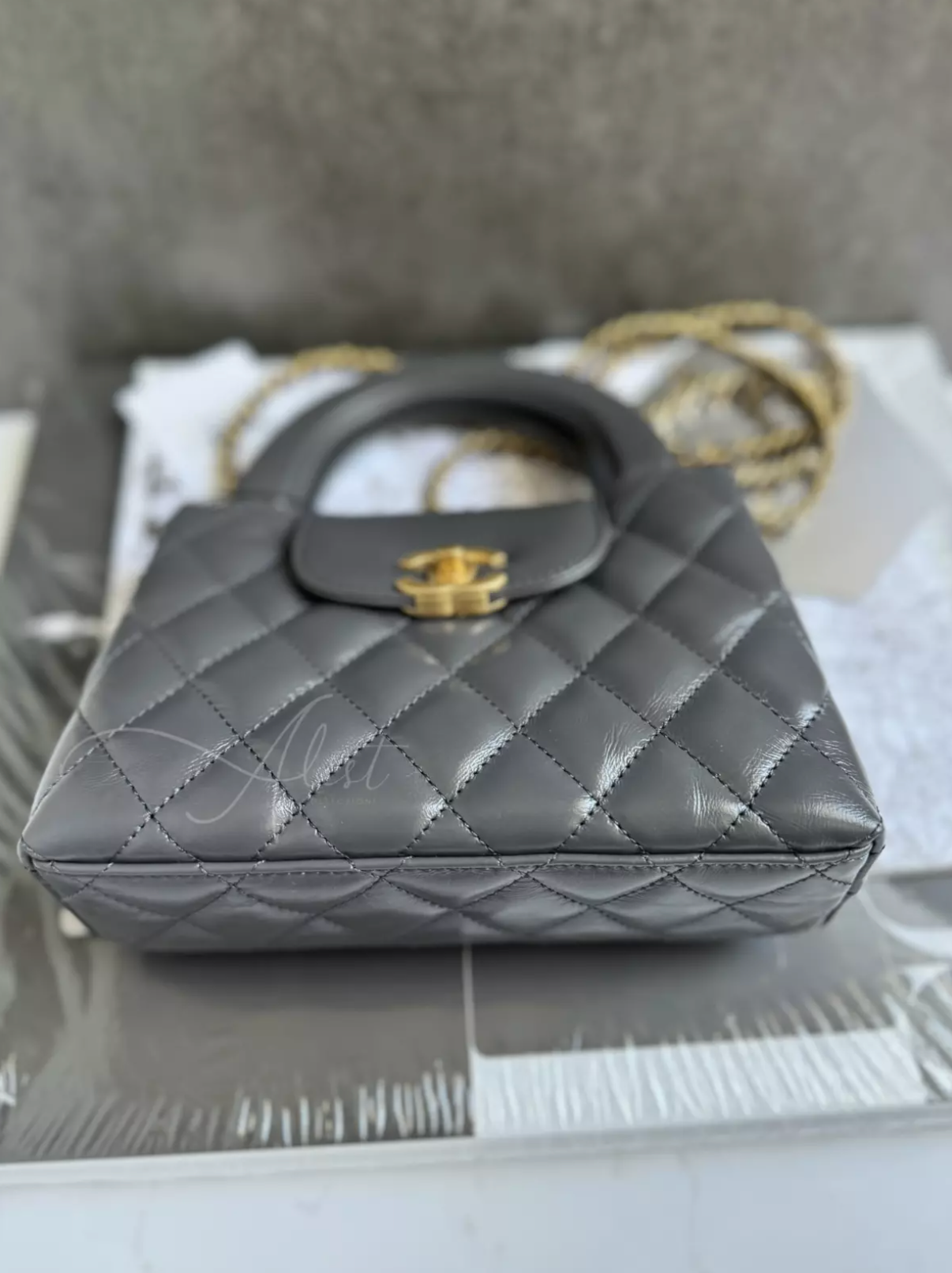 BNIB Chanel Kelly Small Shopping Bag in Grey Shiny Calfskin & Gold-Tone Hardware