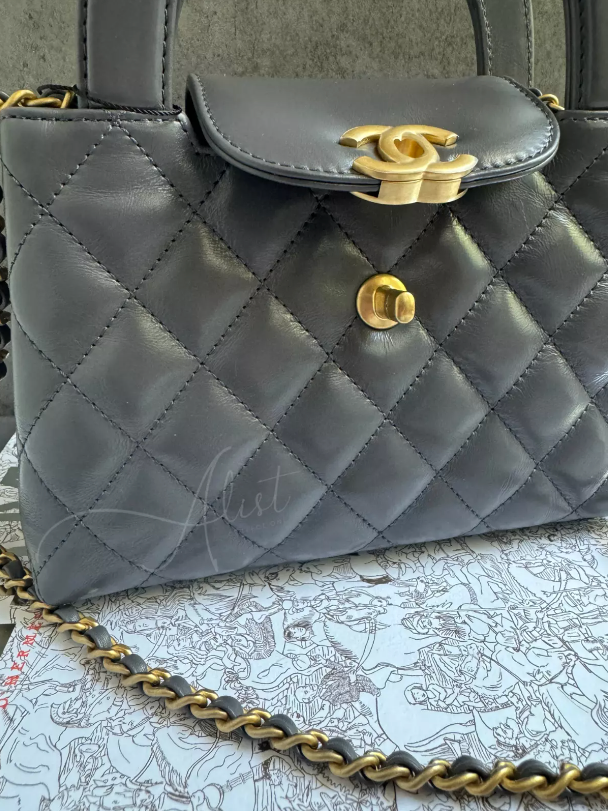 BNIB Chanel Kelly Small Shopping Bag in Grey Shiny Calfskin & Gold-Tone Hardware