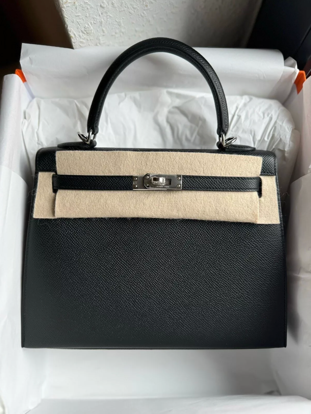 NEW Hermes Kelly 25 Black Epsom Sellier Palladium HW Complete Receipt 2022