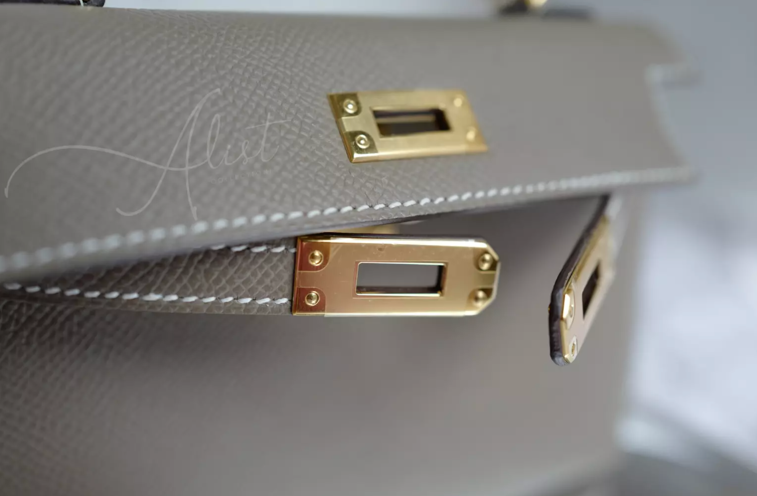 BNiB Hermes Mini kelly 20 Etoupe Epsom Gold HW U Stamp