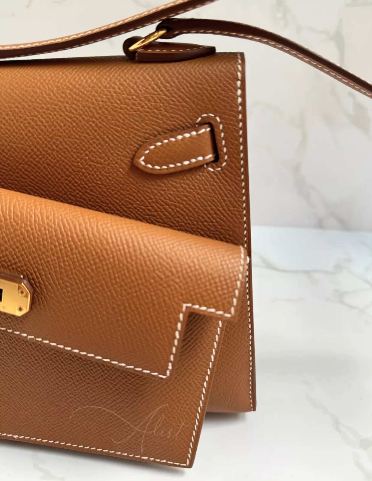 BNIB Hermes Kelly En Desordre Gold Epsom Gold HW B Stamp Limited Edition