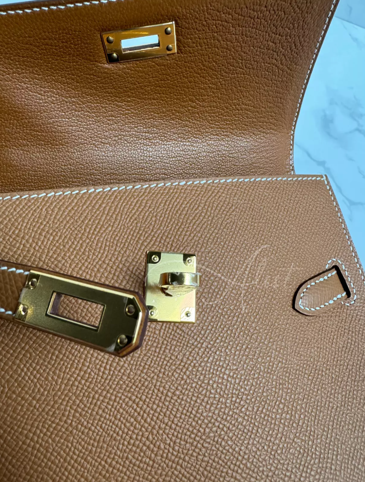 BNIB Hermes Kelly En Desordre Gold Epsom Gold HW B Stamp Limited Edition