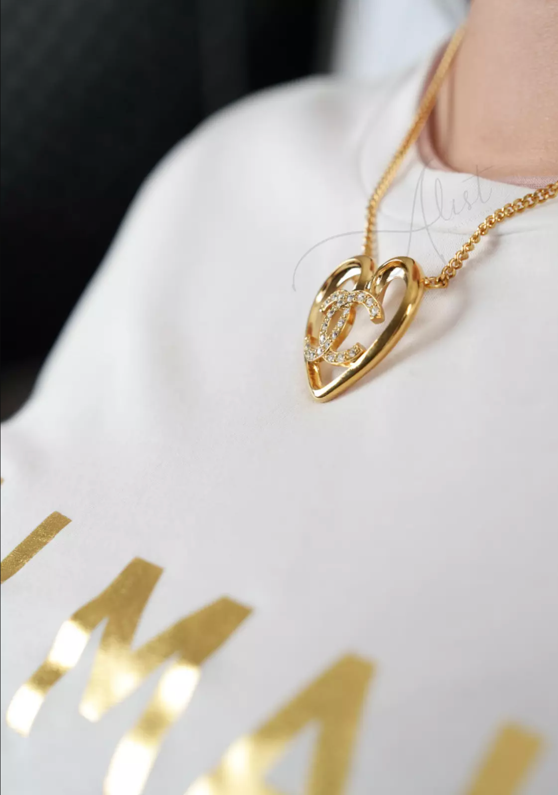 Chanel 23C Heart Gold Necklace with Crystals