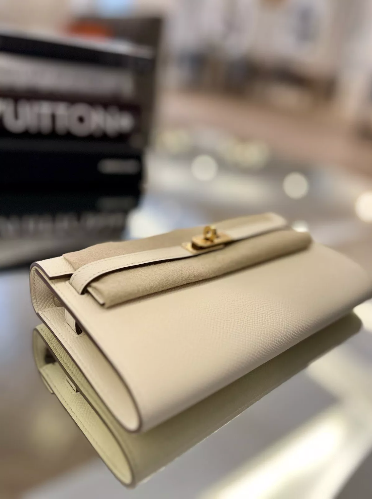 BNIB Hermes Kelly To Go Wallet in Craie Ivory Epsom Gold Hardware NEW W 2024