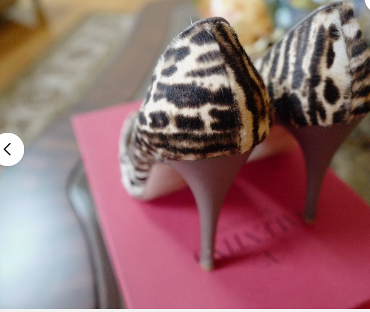 Preowned Valentino Heels Leopard Print size 37