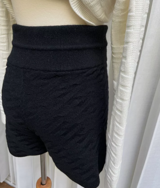 Hermes RTW Short Maille Loungewear Voyage Noir Black Size 36