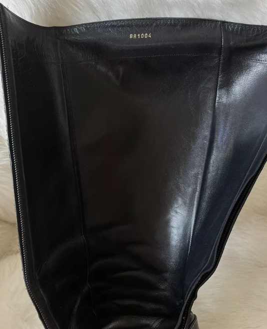 Louis Vuitton Leather Knee High Boots in Black size 36.5 Preowned