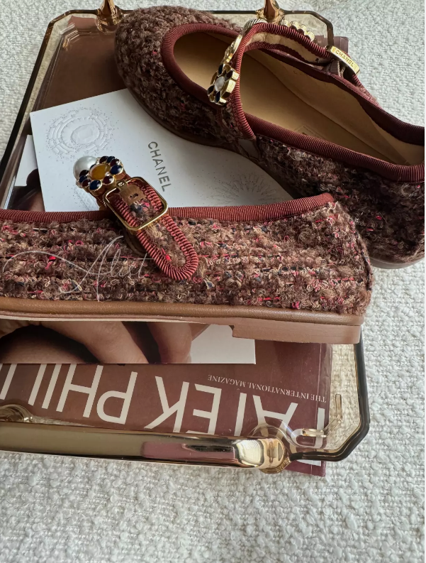 Chanel 24A Metier D’art Jane Tweed Wool Flats with Charms in Red/Brown/Blue BNIB