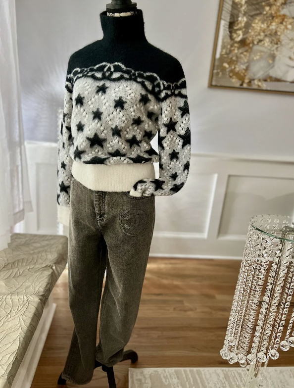 Fashion Chanel Coco Neige NEW Chanel Coco Neige 23N Sweater