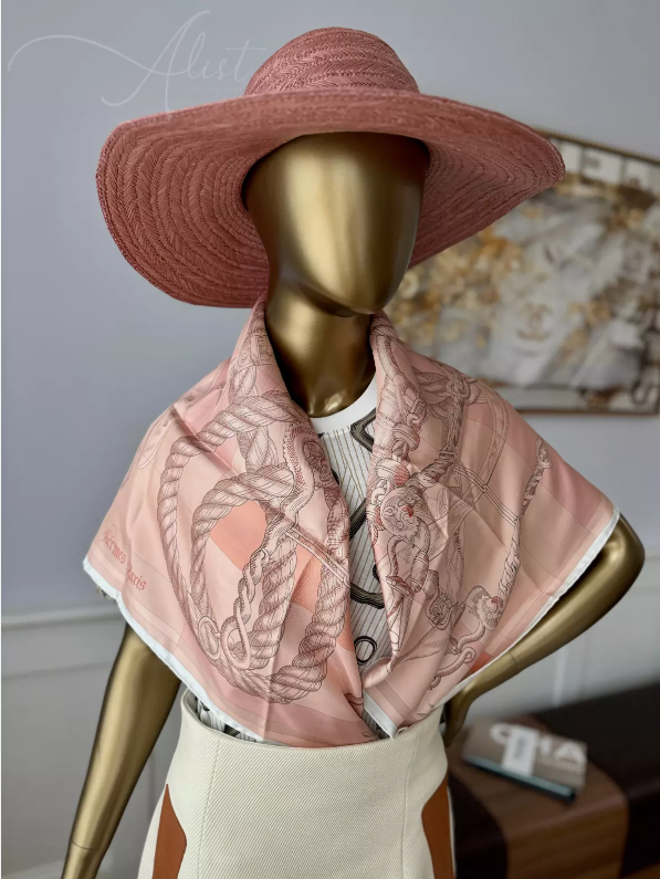 Brand New Loro Piana Akemi Hat in Magnolia Blossom Pink Small Size