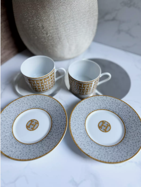 Hermes Mosaique au 24 gold tea cup and saucer 2 pairs