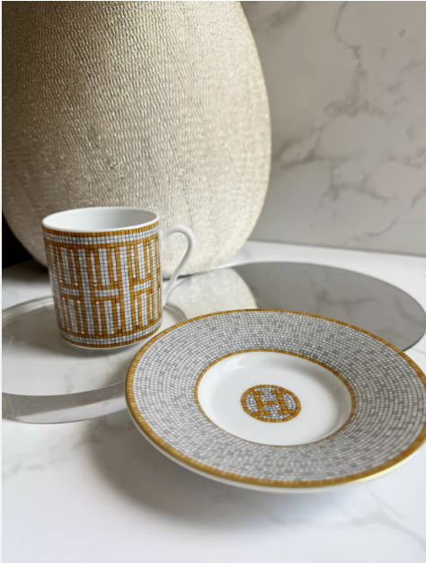 Hermès Mosaique AU 24 Gold Coffee Cup and Saucer Set (2 Pairs)