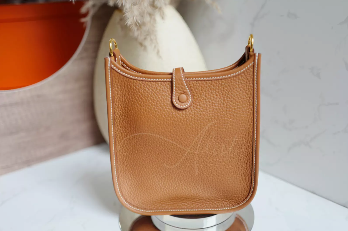 BNIB Hermes Mini Evelyne 16 Amazone  Clemencebull calfskin/wooly ac gold