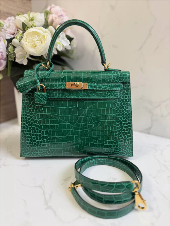 Hermes Kelly 25 Vert Emeraude Shiny Porosus Gold HW New Condition Complete Rec