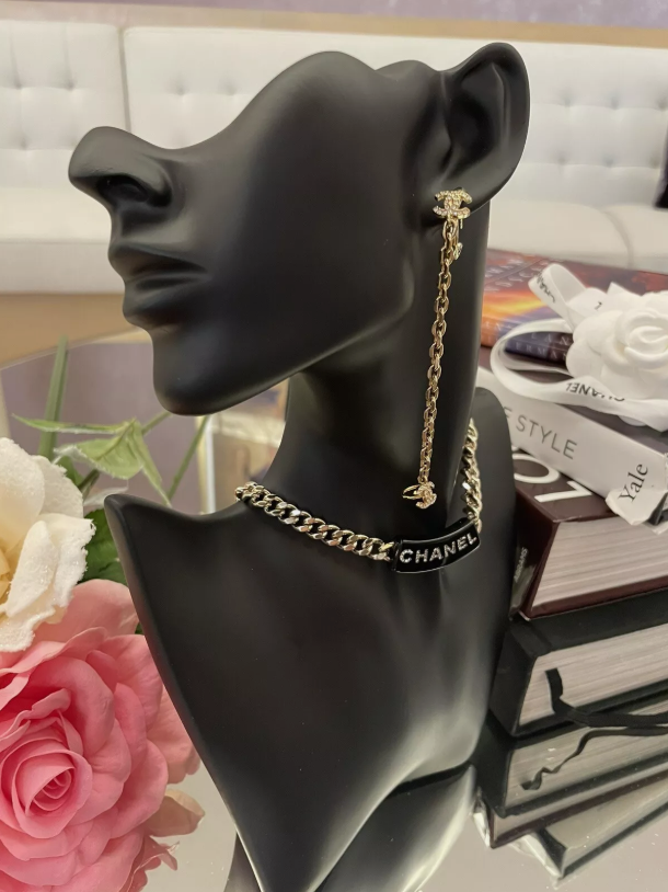 Chanel Drop And Hook Earrings Gold With Crystals - BNIB