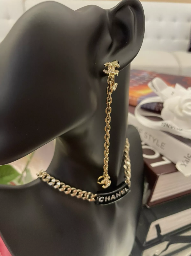 Chanel Drop And Hook Earrings Gold With Crystals - BNIB