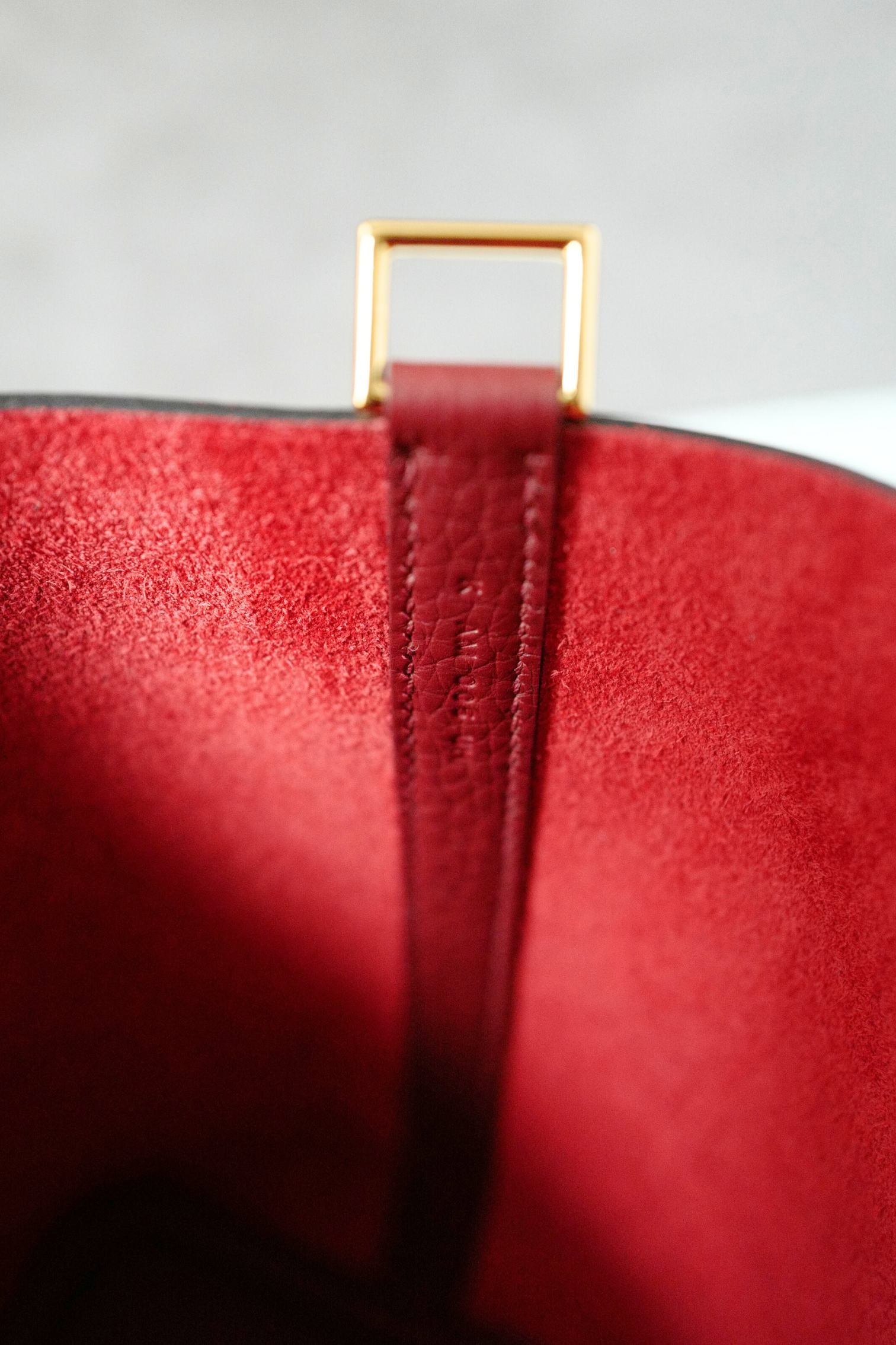 BNIB Hermès Picotin 18 Bag Rouge H  Clemence Leather with Gold Hardware