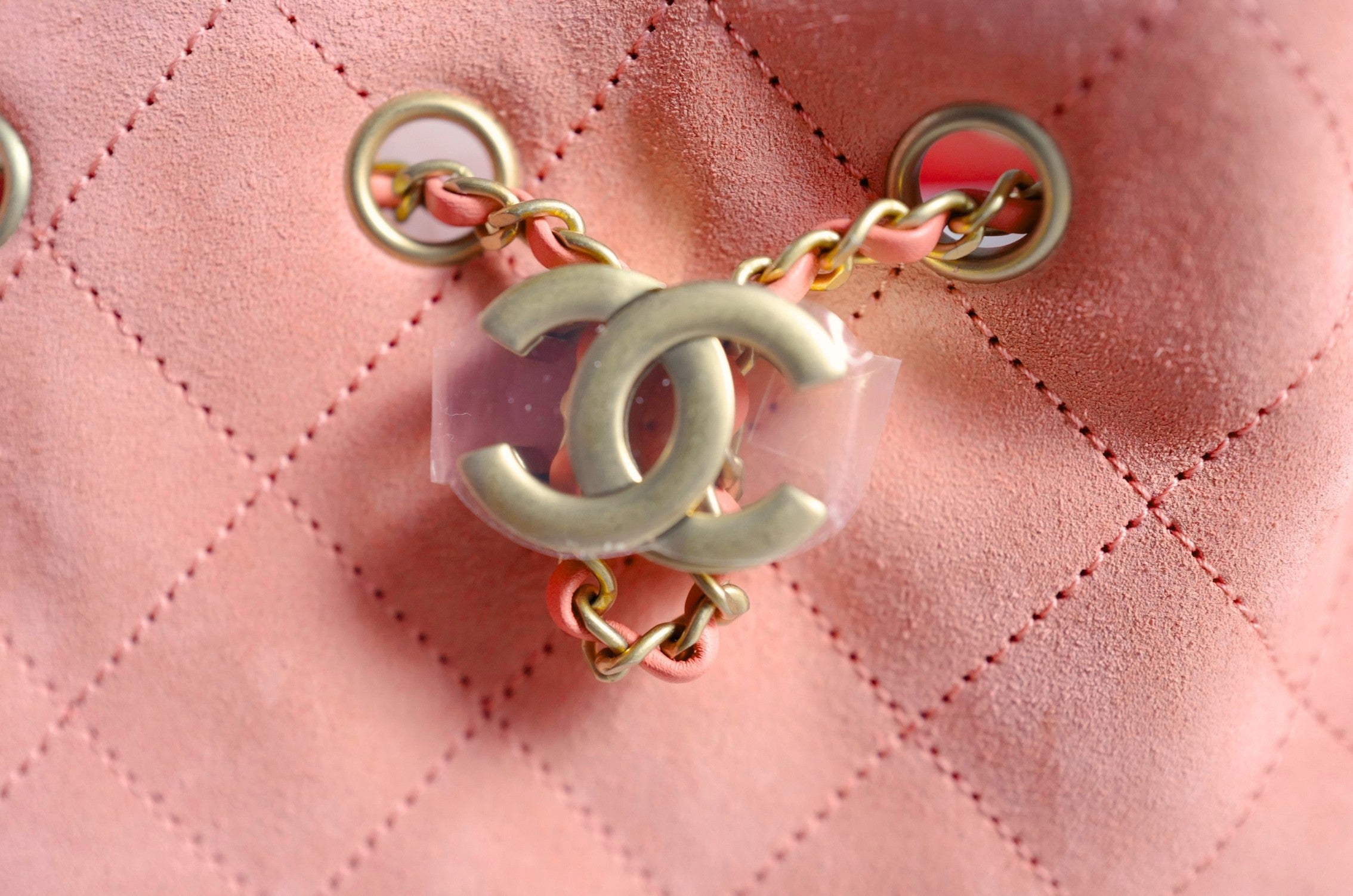 BNIB Chanel 26C Mini Hobo Shoulder Bag in Pink Suede with Gold Hardware