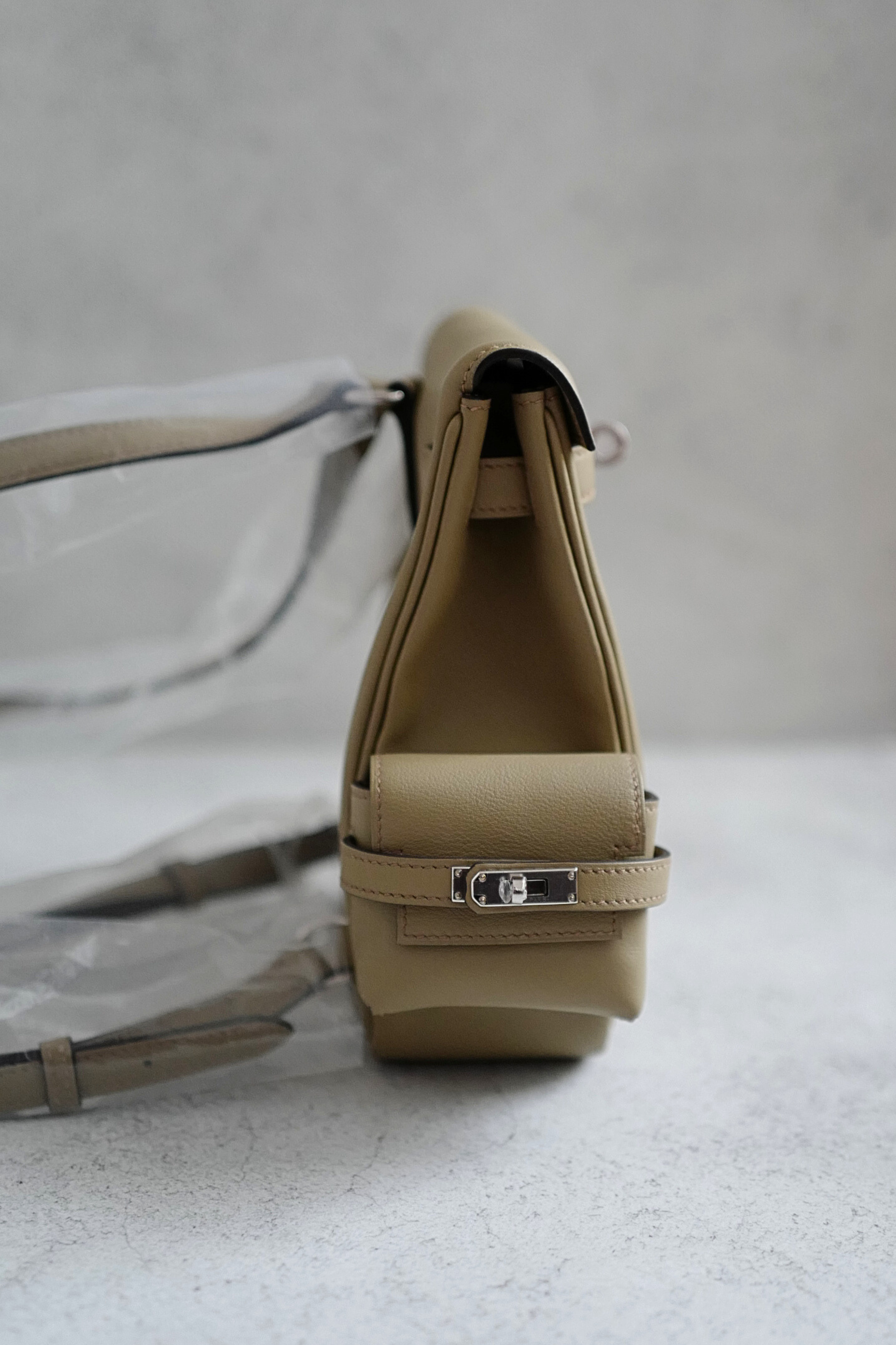 Hermès Kelly Jump Beige Marfa Swift Leather Palladium Hardware W/2024