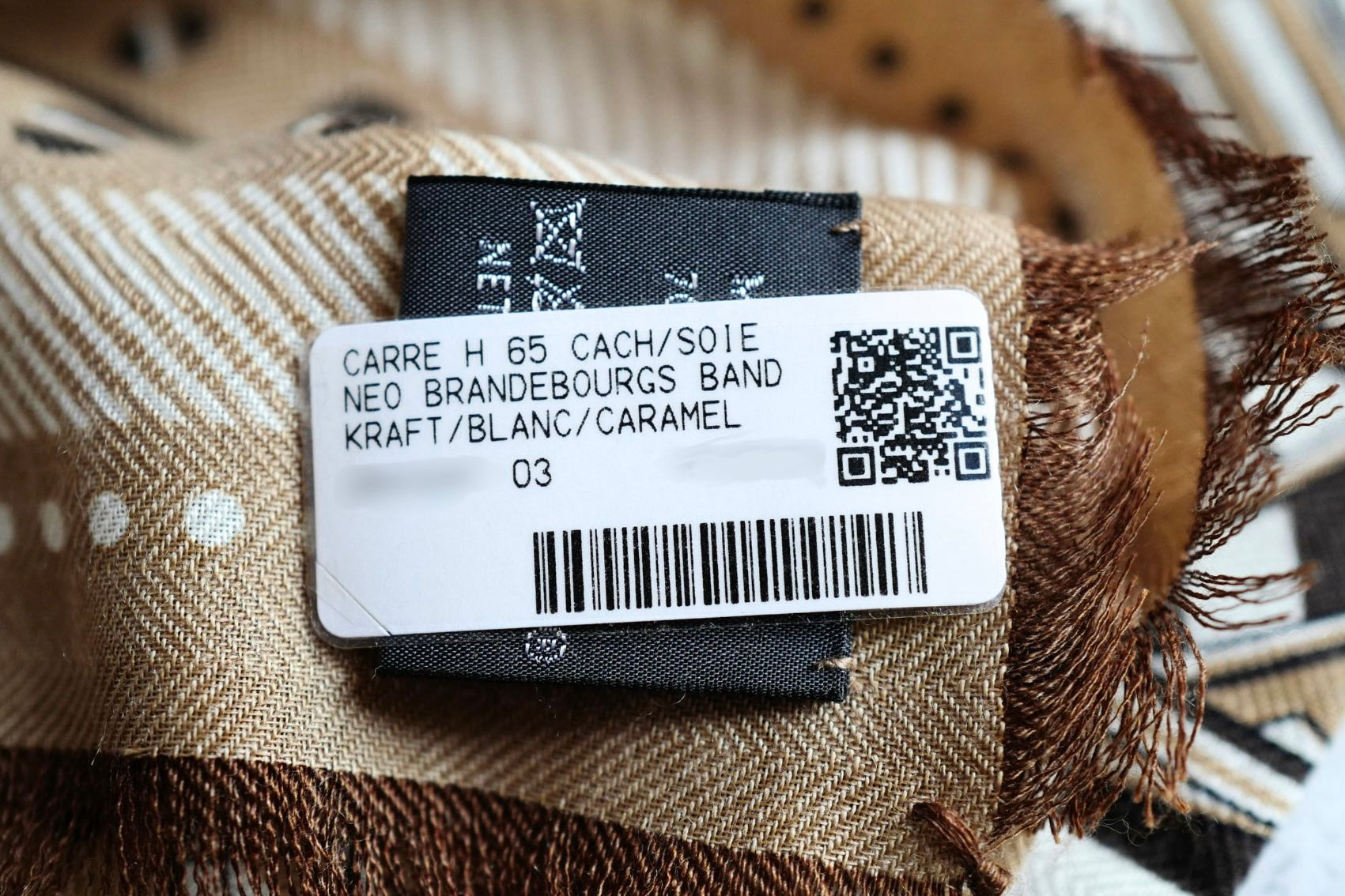 Hermès Scarf Neo Brandebourgs Bandana Frange Kraft Blanc Cashmere Silk 65