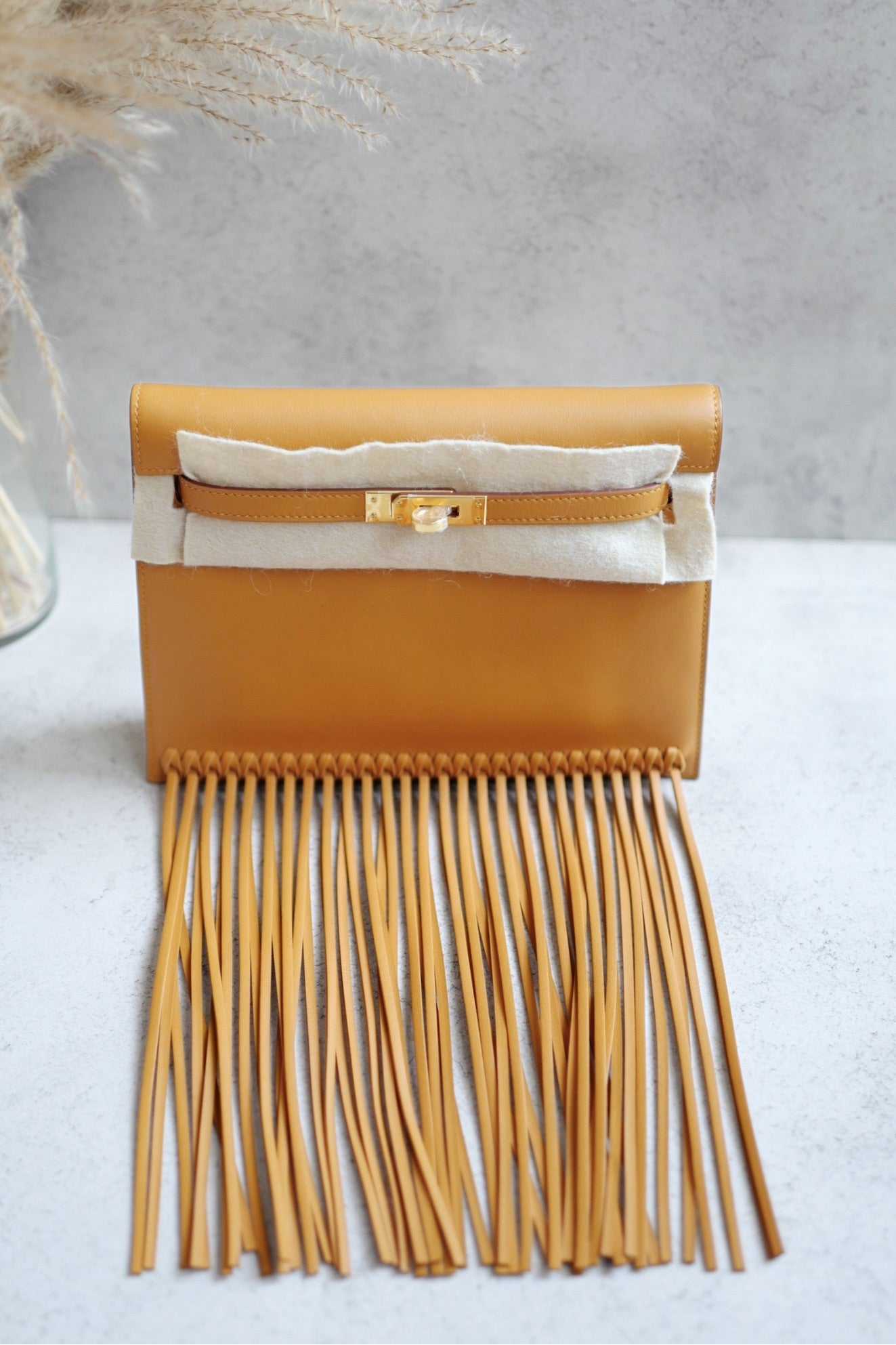Hermès Kelly Danse Anate Sesame Swift Leather GHW B Stamp 2023