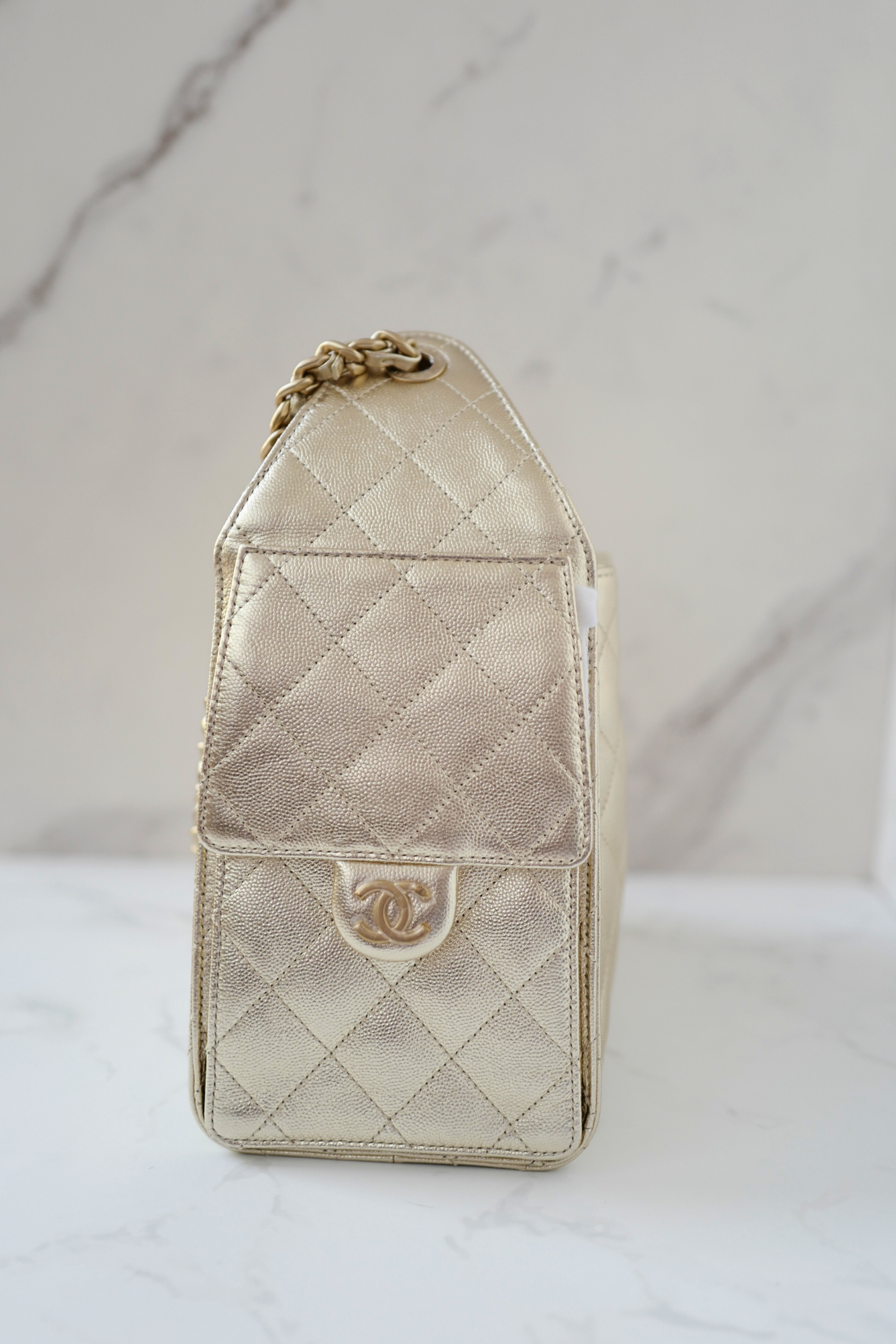 NEW Chanel 25A Small Hobo Bag Light Gold Caviar Leather LGHW