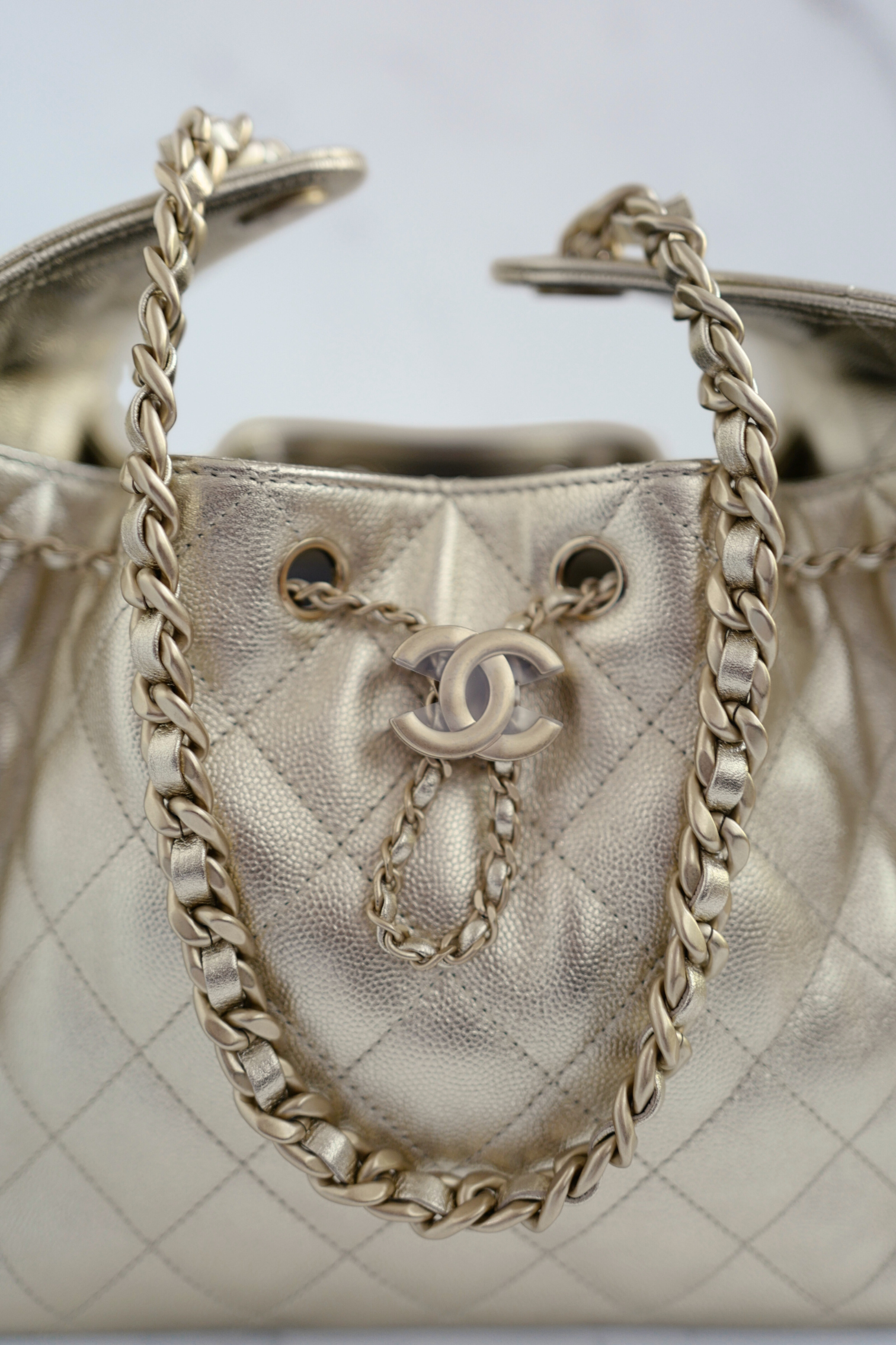 NEW Chanel 25A Small Hobo Bag Light Gold Caviar Leather LGHW