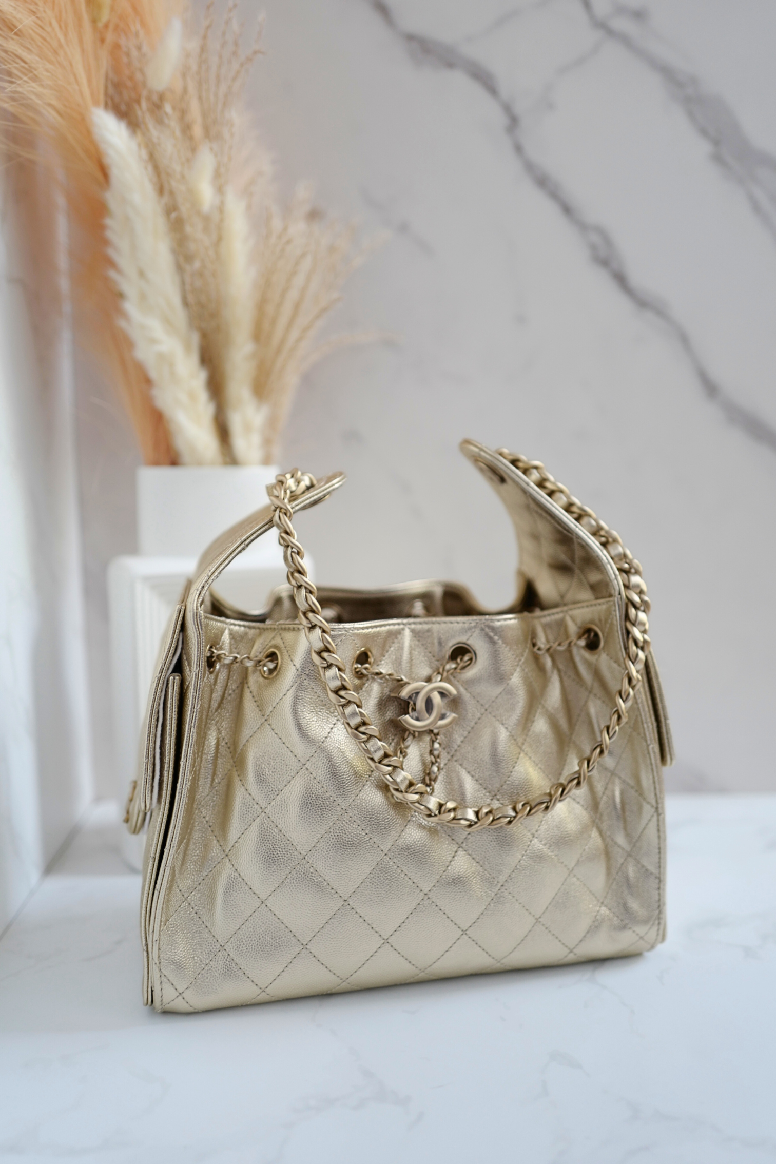 NEW Chanel 25A Small Hobo Bag Light Gold Caviar Leather LGHW