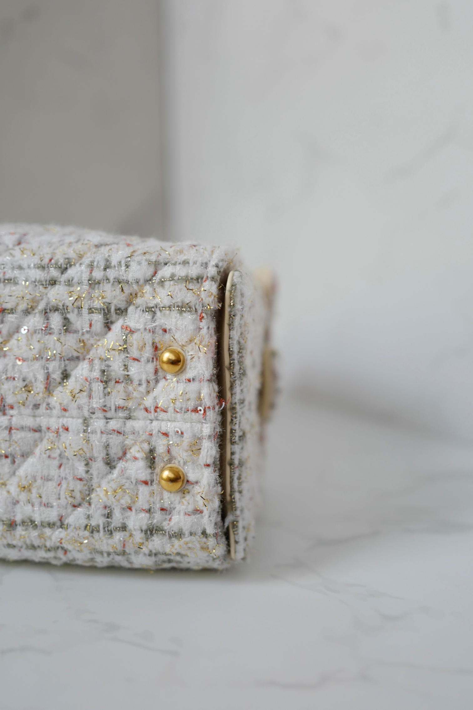 NEW Chanel 25A Small Hobo in Light Tweed with Gold Hardware