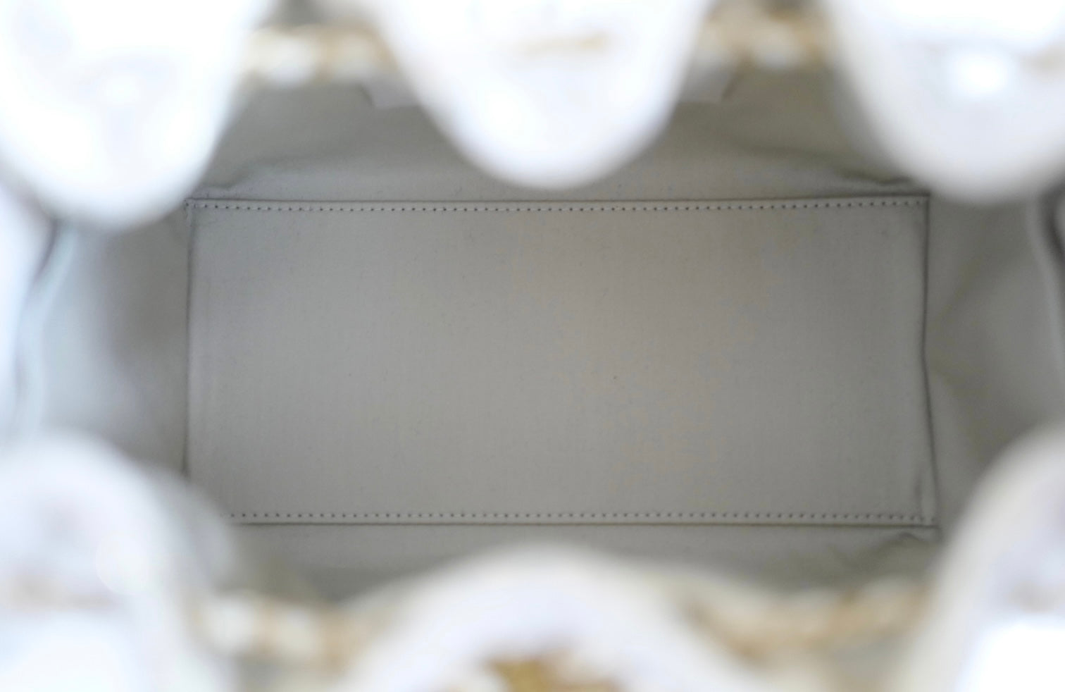 NEW Chanel 25A Small Hobo in Light Tweed with Gold Hardware