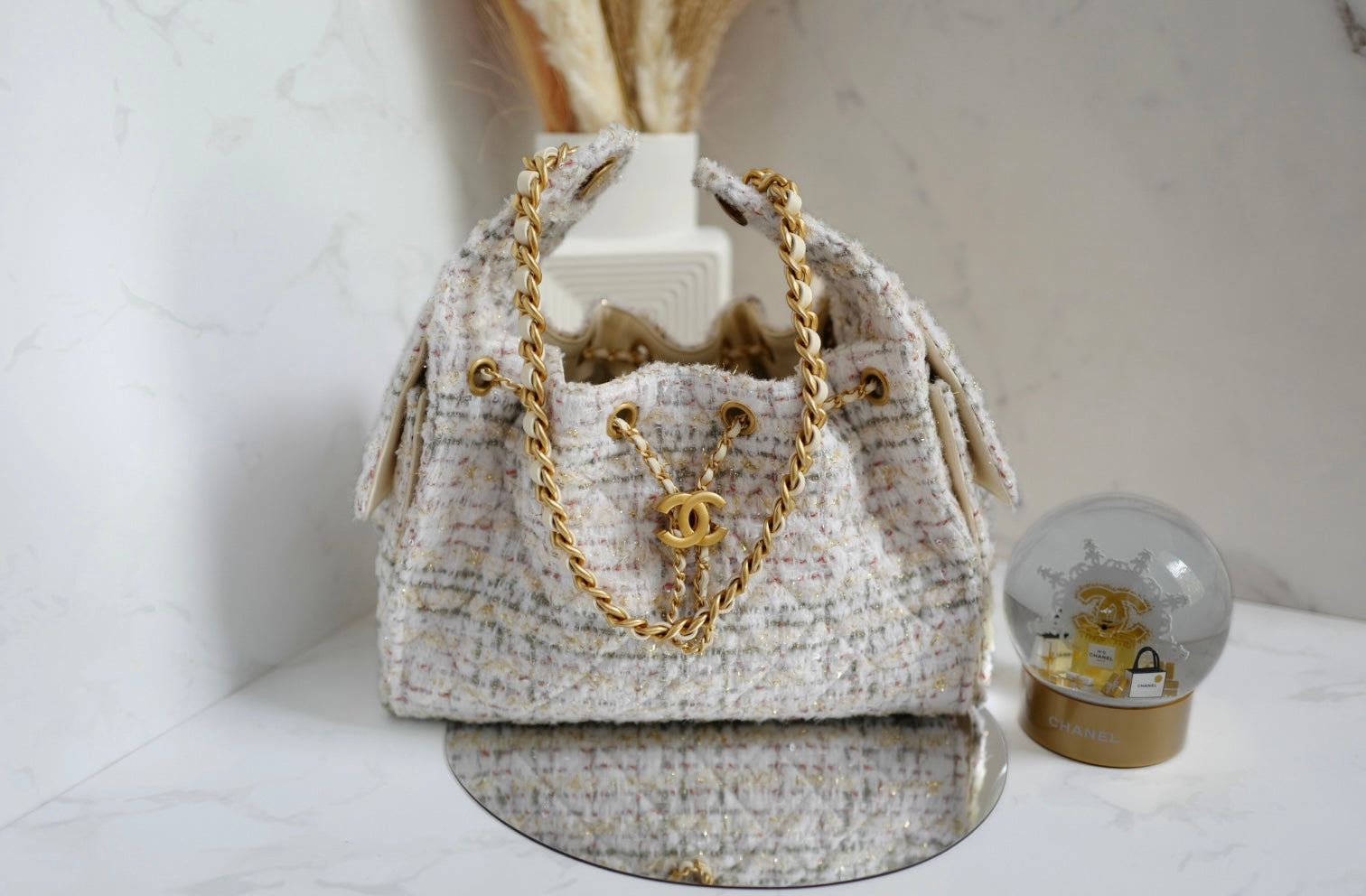 NEW Chanel 25A Small Hobo in Light Tweed with Gold Hardware