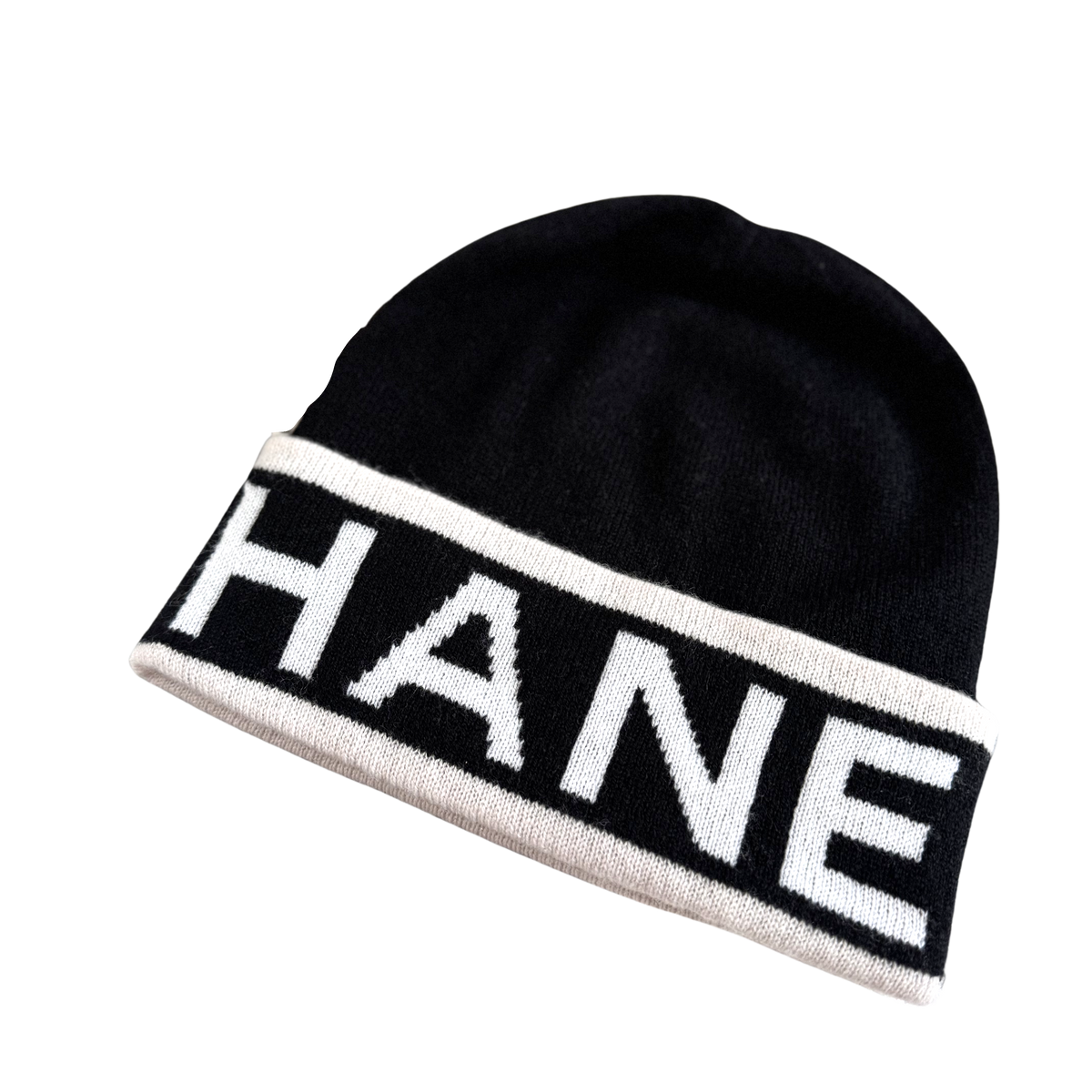chanelbeaniehero.png?crop=