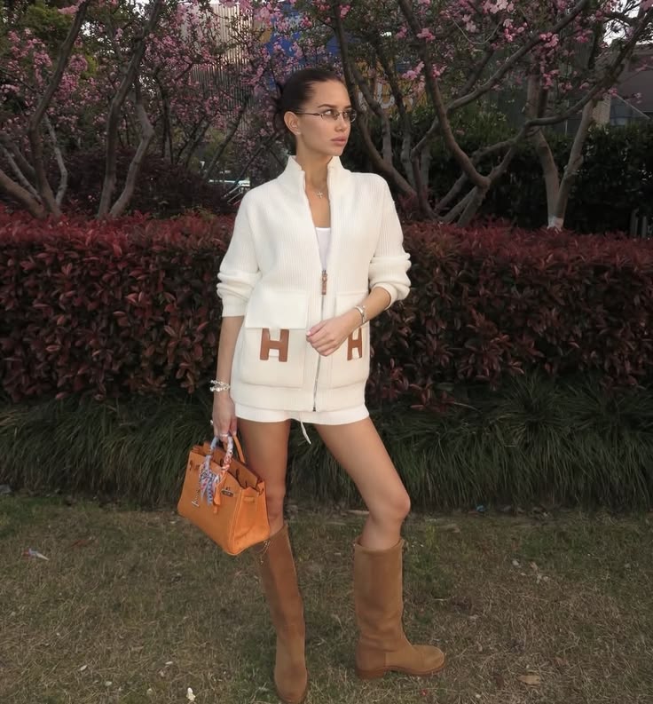 NEW Hermes Blouson Cardigan Wool Knit Blanc Naturel Size 34