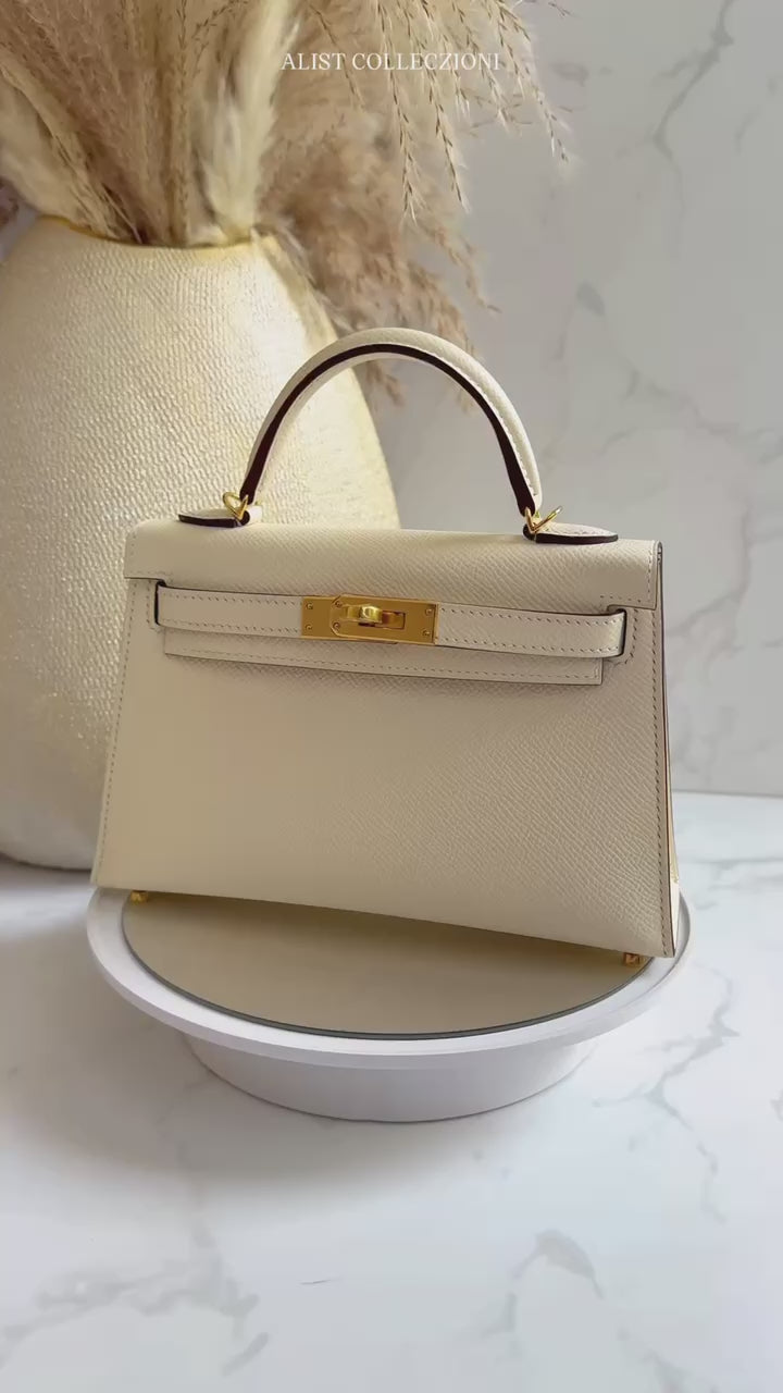BNIB Hermès Mini Kelly 20 in Nata Epsom Leather Gold HW