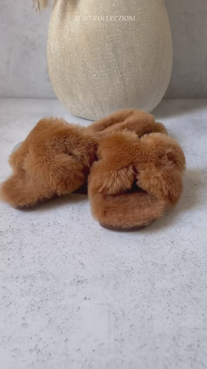 New Hermès Oran Sandal in Sheep Fur Naturel Size 38.5