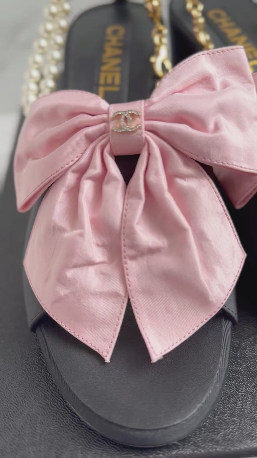 春新作の Pink 24A Chanel BNIB Bow 37.5 size Strap Pearl with Heels その他
