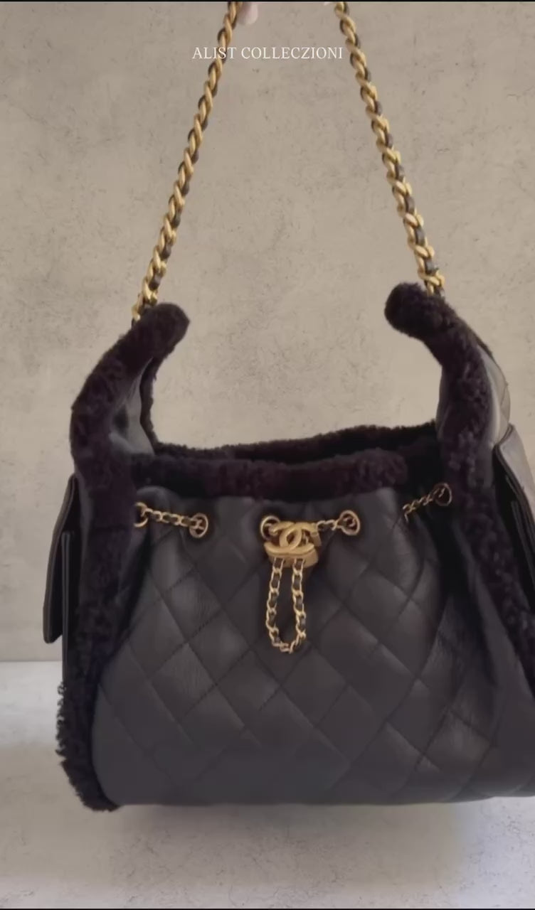 Chanel 25K Small Hobo Bag in Black Shearling and Calfskin Leather Gold